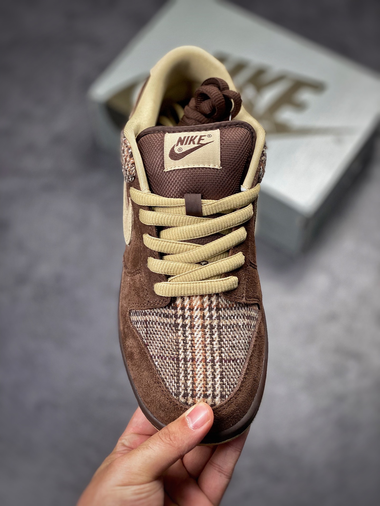 Nike SB Dunk Low PRO Plaid Brown Stitching 304292-223