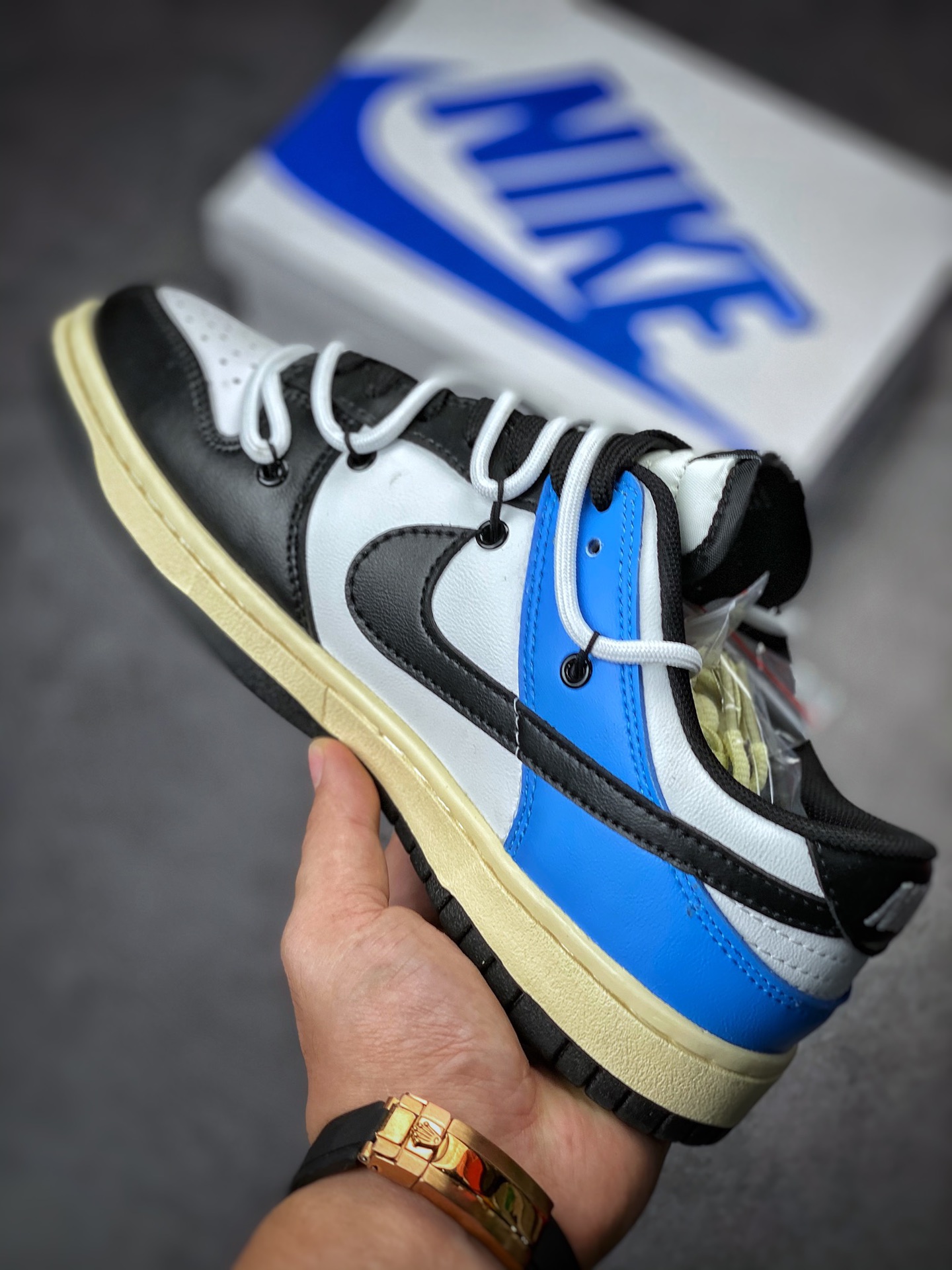 Nike SB Dunk Low 黑蓝白 DD1391-100 Nike SB Dunk Low 黑蓝白 DD1391-100