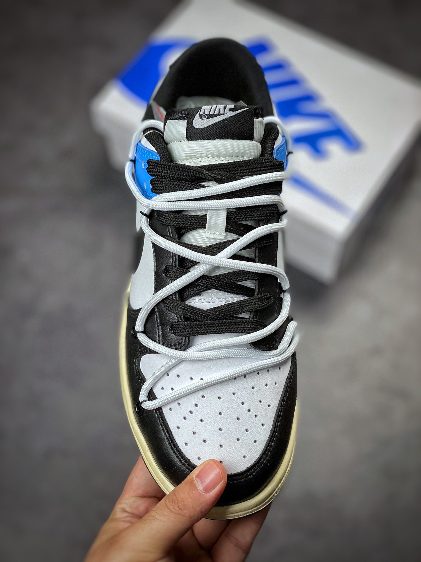 Nike SB Dunk Low 黑蓝白 DD1391-100 Nike SB Dunk Low 黑蓝白 DD1391-100