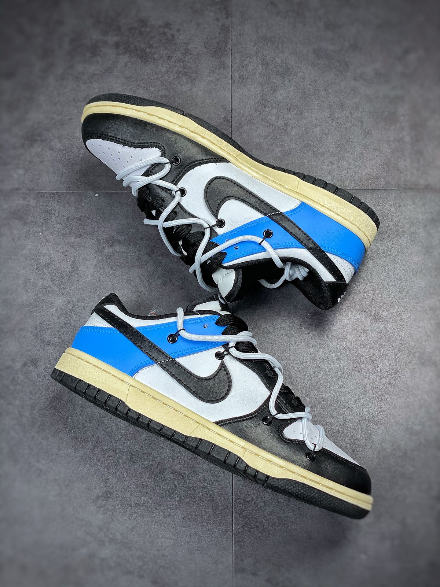 Nike SB Dunk Low 黑蓝白 DD1391-100 Nike SB Dunk Low 黑蓝白 DD1391-100