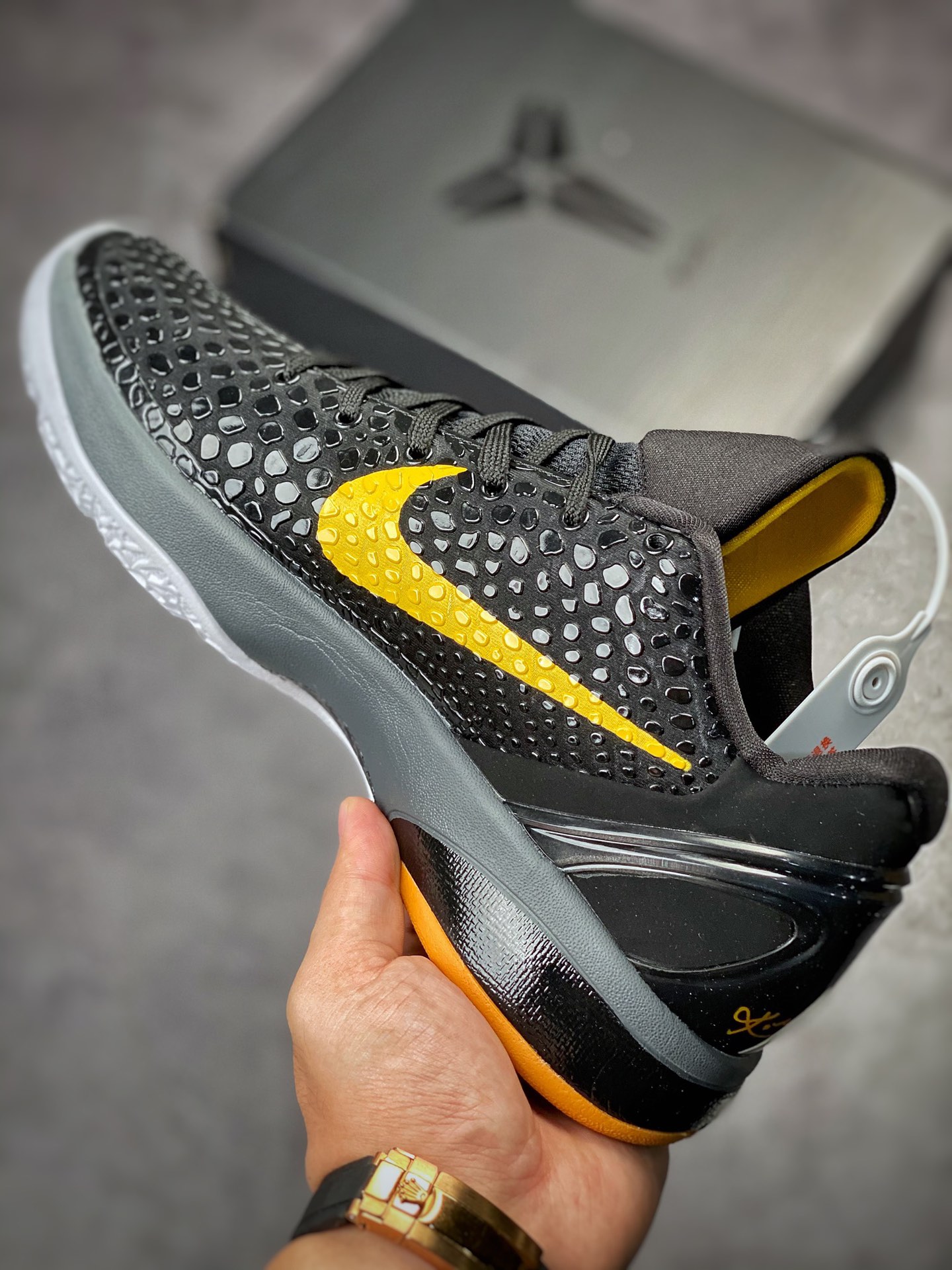Nike Zoom Kobe VI Protro ZK6 黑黄 科比六代低帮运动篮球鞋 CW2190-001 Nike Zoom Kobe VI Protro ZK6 黑黄 科比六代低帮运动篮球鞋 CW2190-001