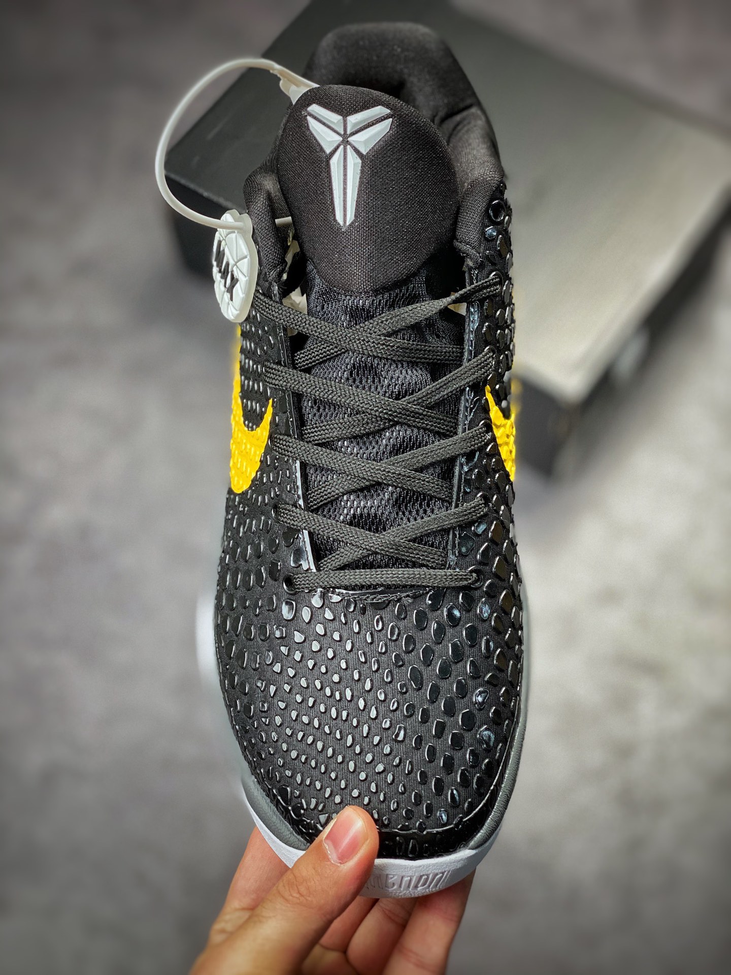 Nike Zoom Kobe VI Protro ZK6 黑黄 科比六代低帮运动篮球鞋 CW2190-001 Nike Zoom Kobe VI Protro ZK6 黑黄 科比六代低帮运动篮球鞋 CW2190-001