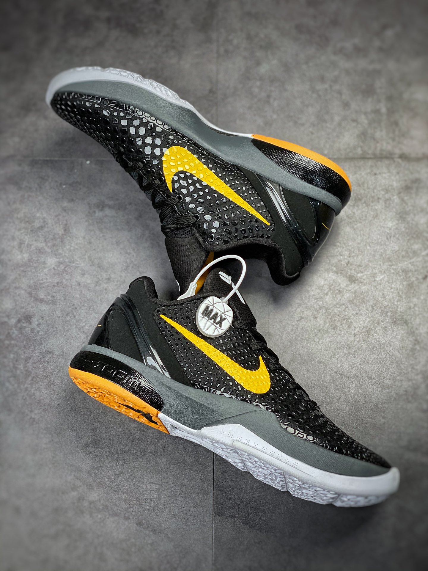 Nike Zoom Kobe VI Protro ZK6 黑黄 科比六代低帮运动篮球鞋 CW2190-001 Nike Zoom Kobe VI Protro ZK6 黑黄 科比六代低帮运动篮球鞋 CW2190-001