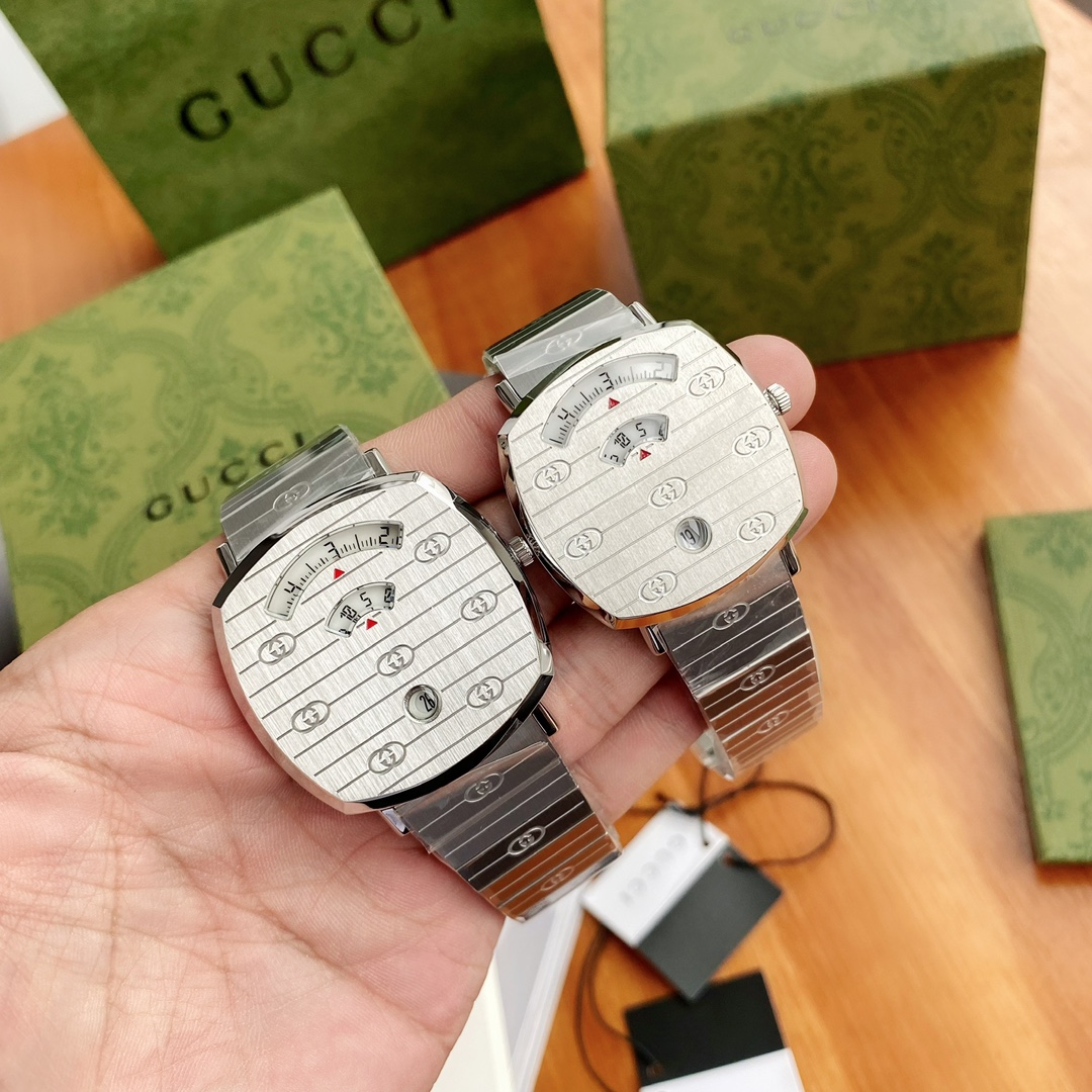 Часы Gucci