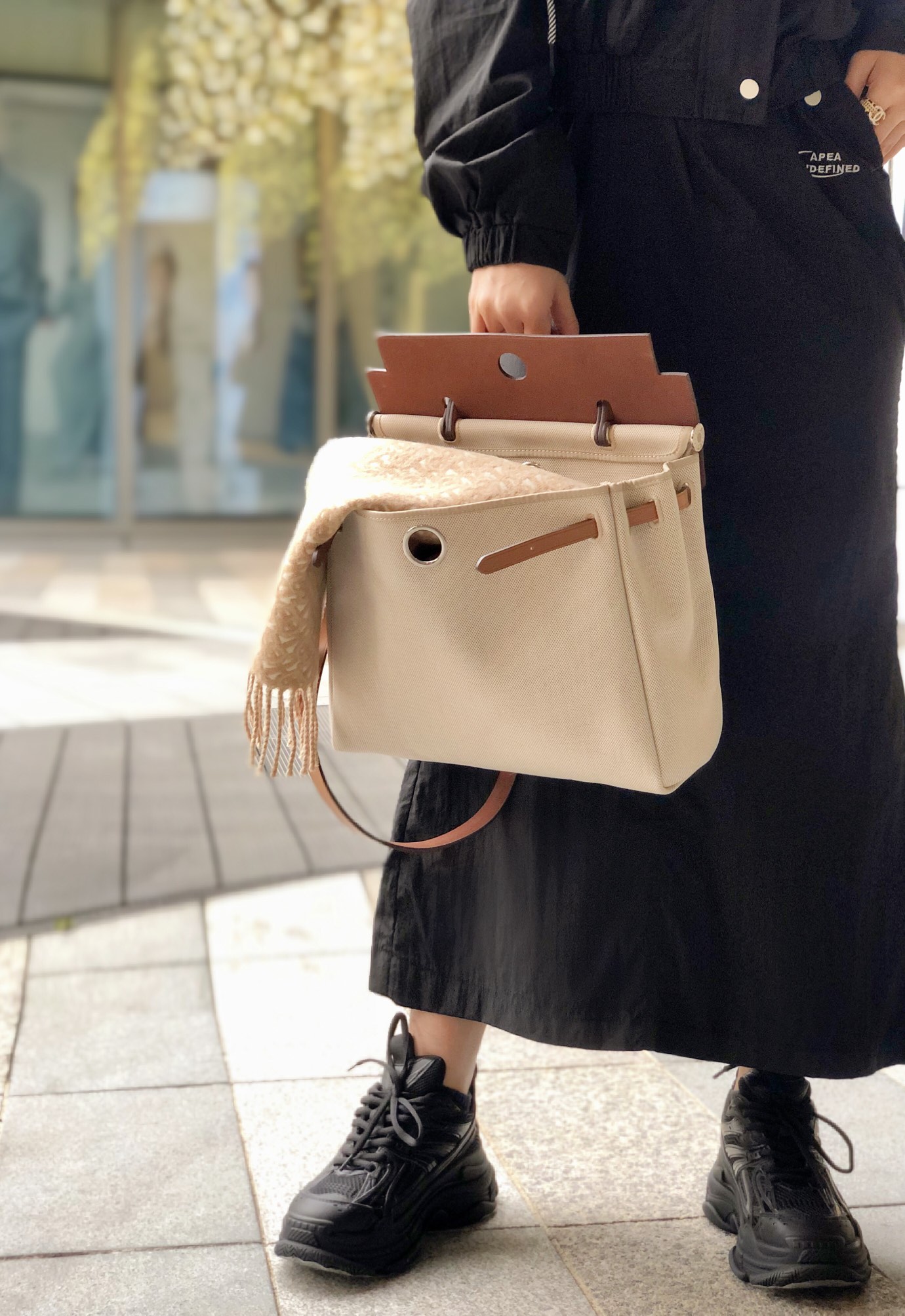Louis Vuitton Haute Couture Classic Luxury Handbag Shoulder Crossbody 4