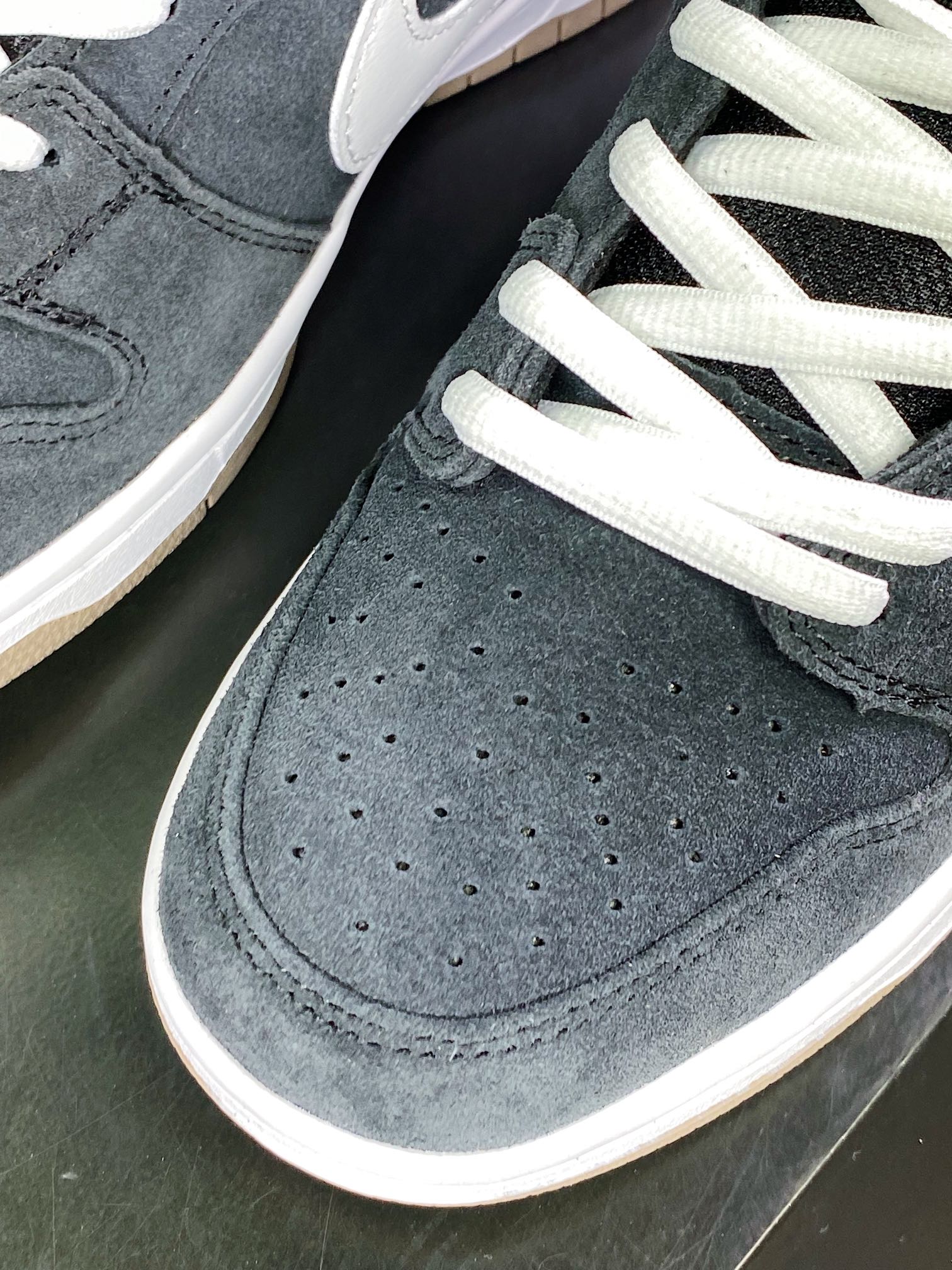 260 SB Dunk Low Pro”Black White”扣篮系列高帮休闲运动滑板板鞋304292-016