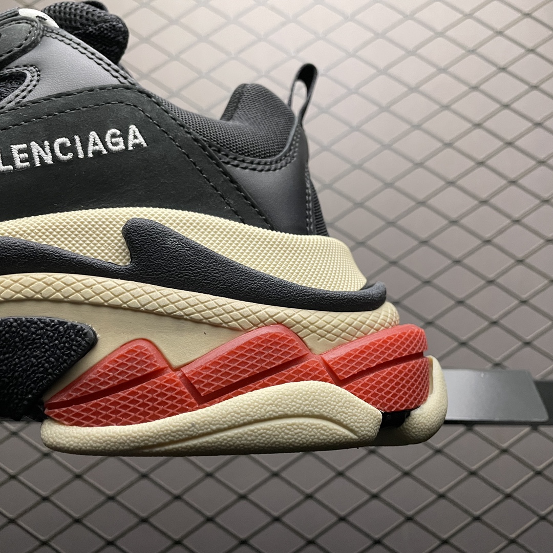 Balenciaga巴黎世家Trip