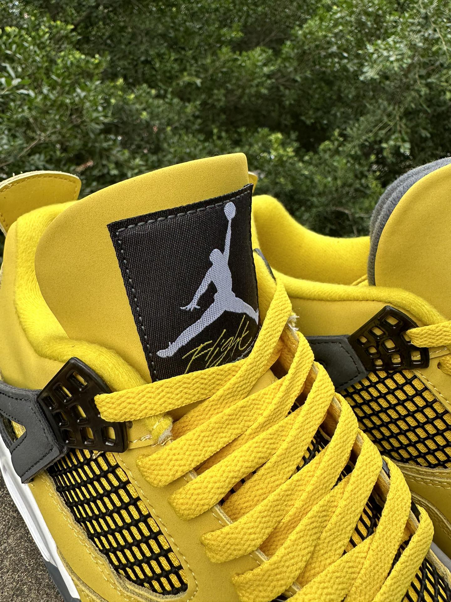 ️AirJordanAJ4Retro