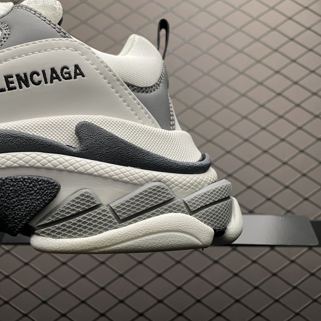 Balenciaga巴黎世家Trip