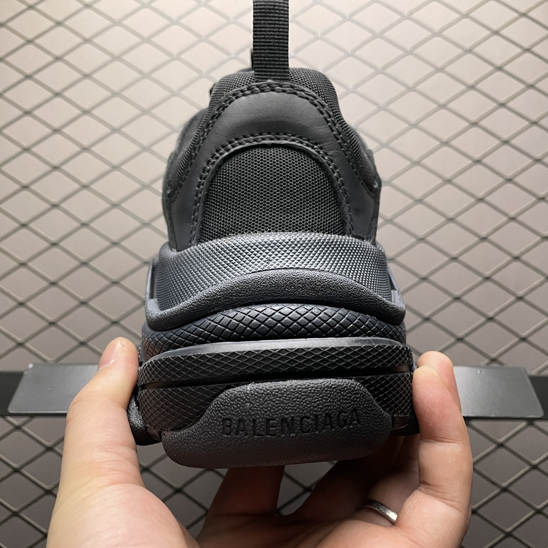 Balenciaga巴黎世家Trip