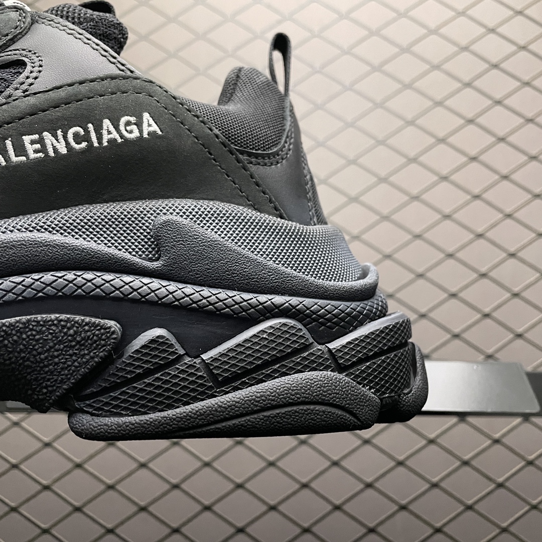 Balenciaga巴黎世家Trip