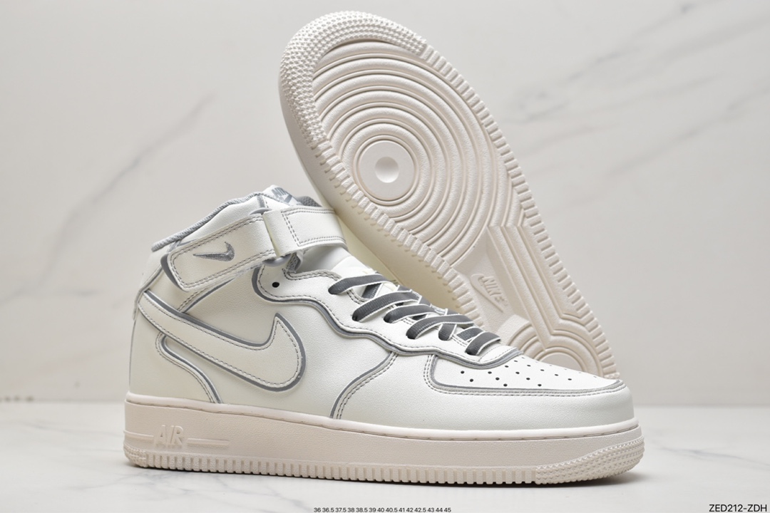 260 Air Force 1 '07 Mid 米白夜魔侠 AQ1218-118