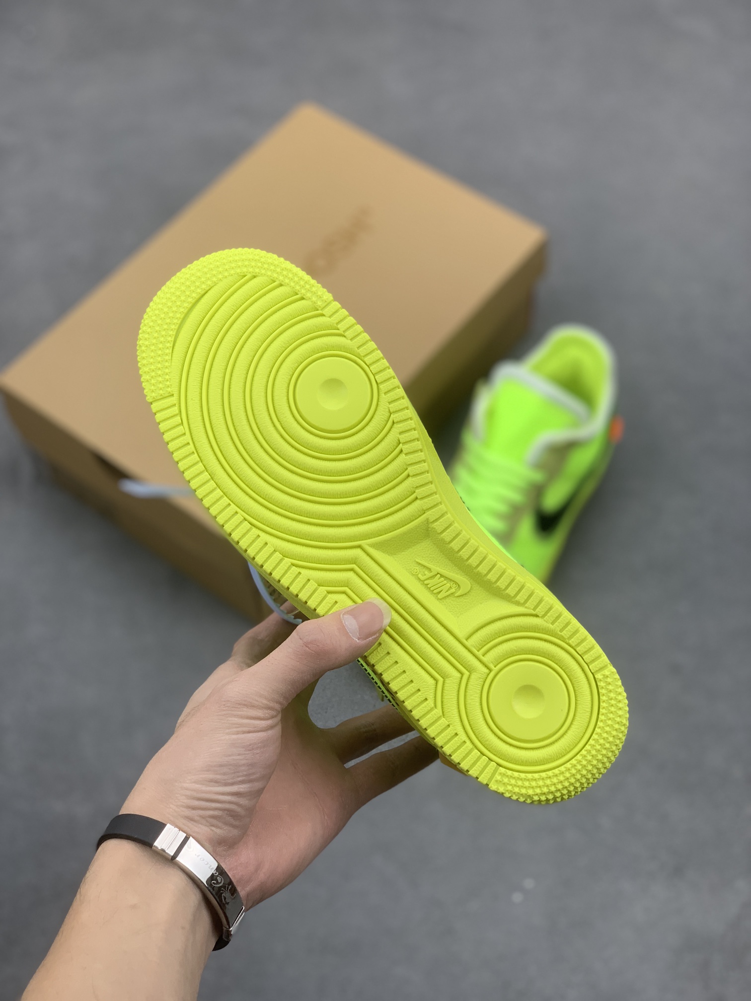 Off-White x Air Force 1 '07 Low 'Volt' AO4606-700 Sneakers 7 i1667768571 2138 5