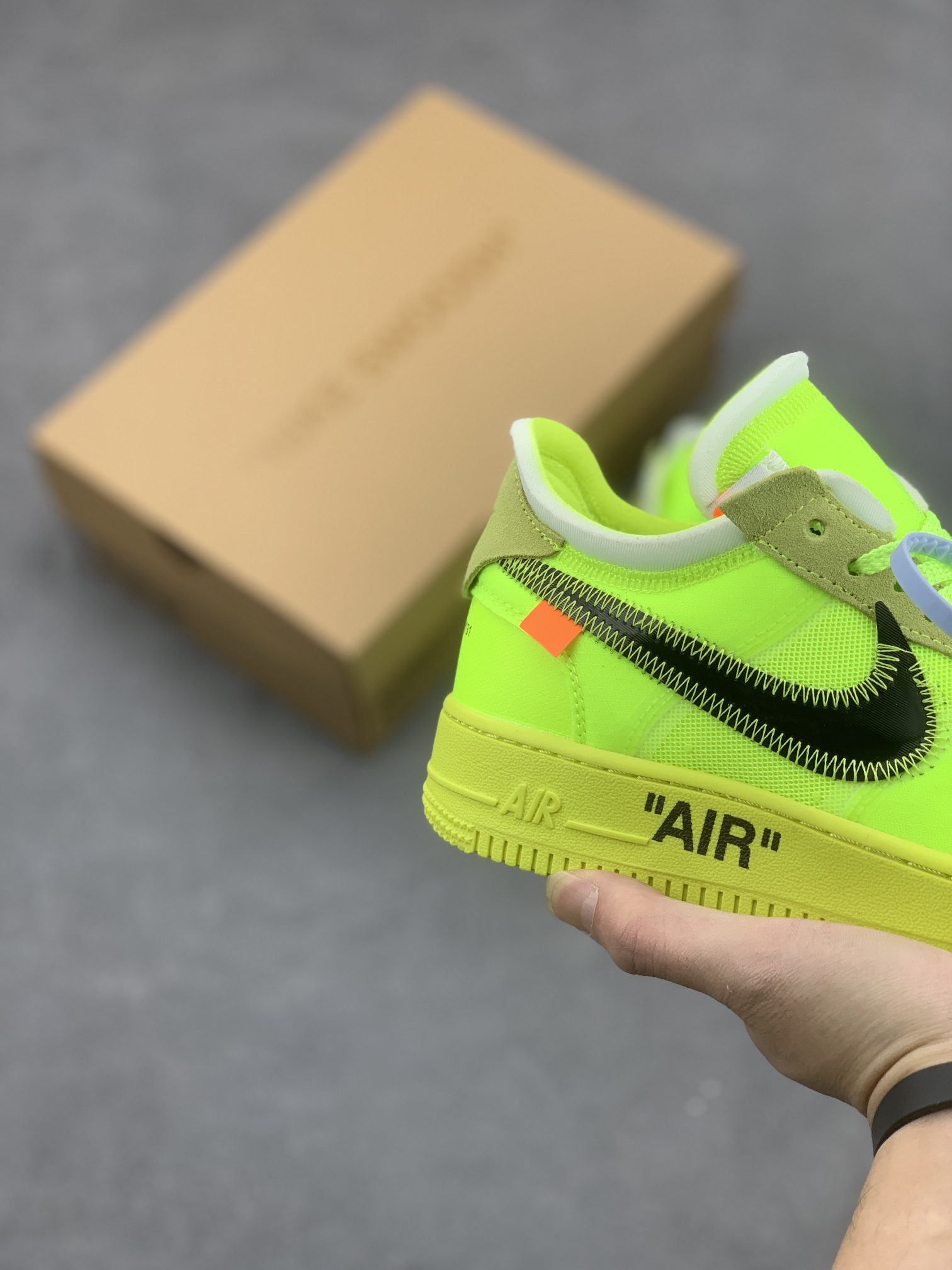 Off-White x Air Force 1 '07 Low 'Volt' AO4606-700 Sneakers 6 i1667768571 2434 4