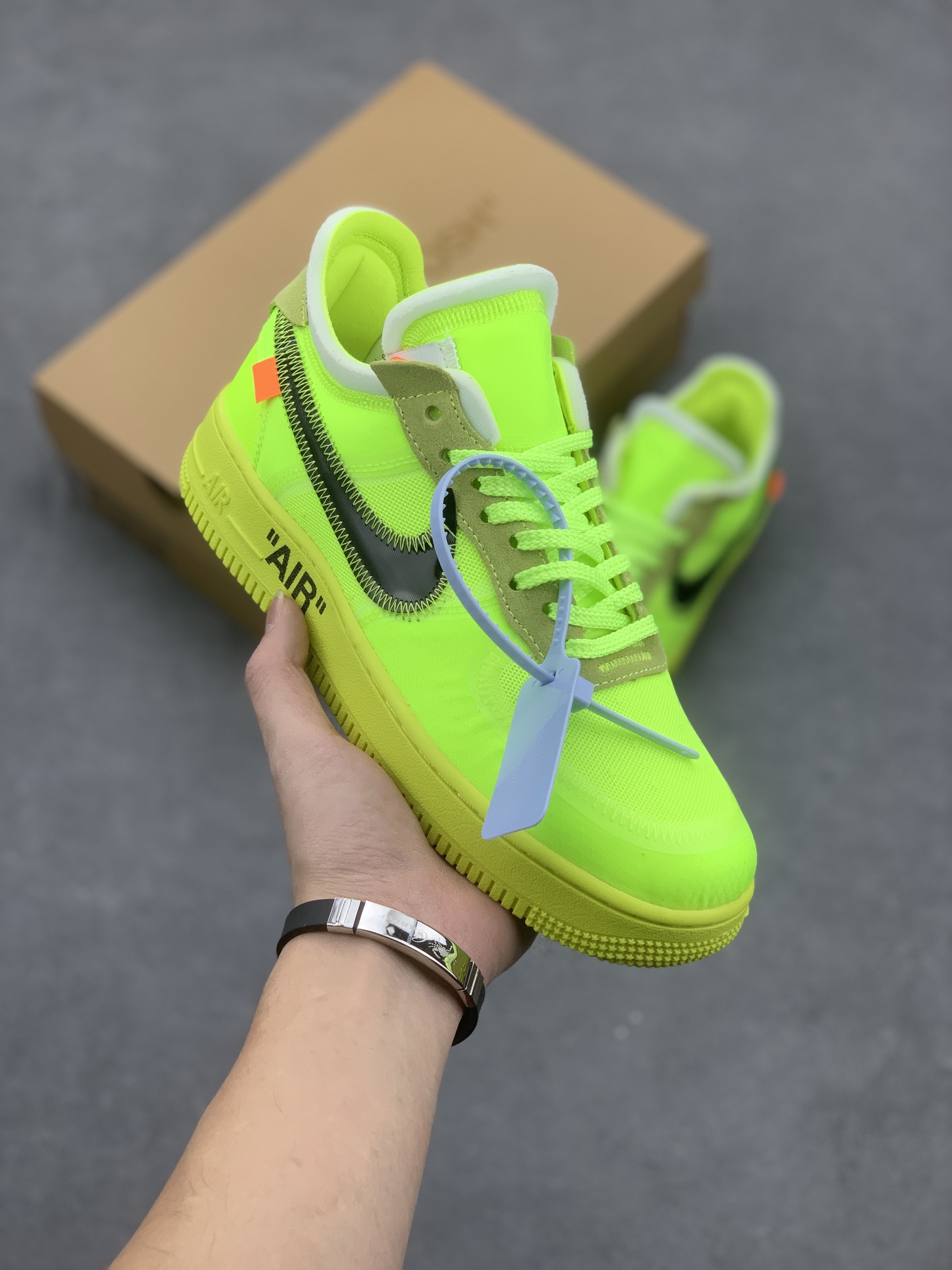 Off-White x Air Force 1 '07 Low 'Volt' AO4606-700 Sneakers 2 i1667768571 4735 0