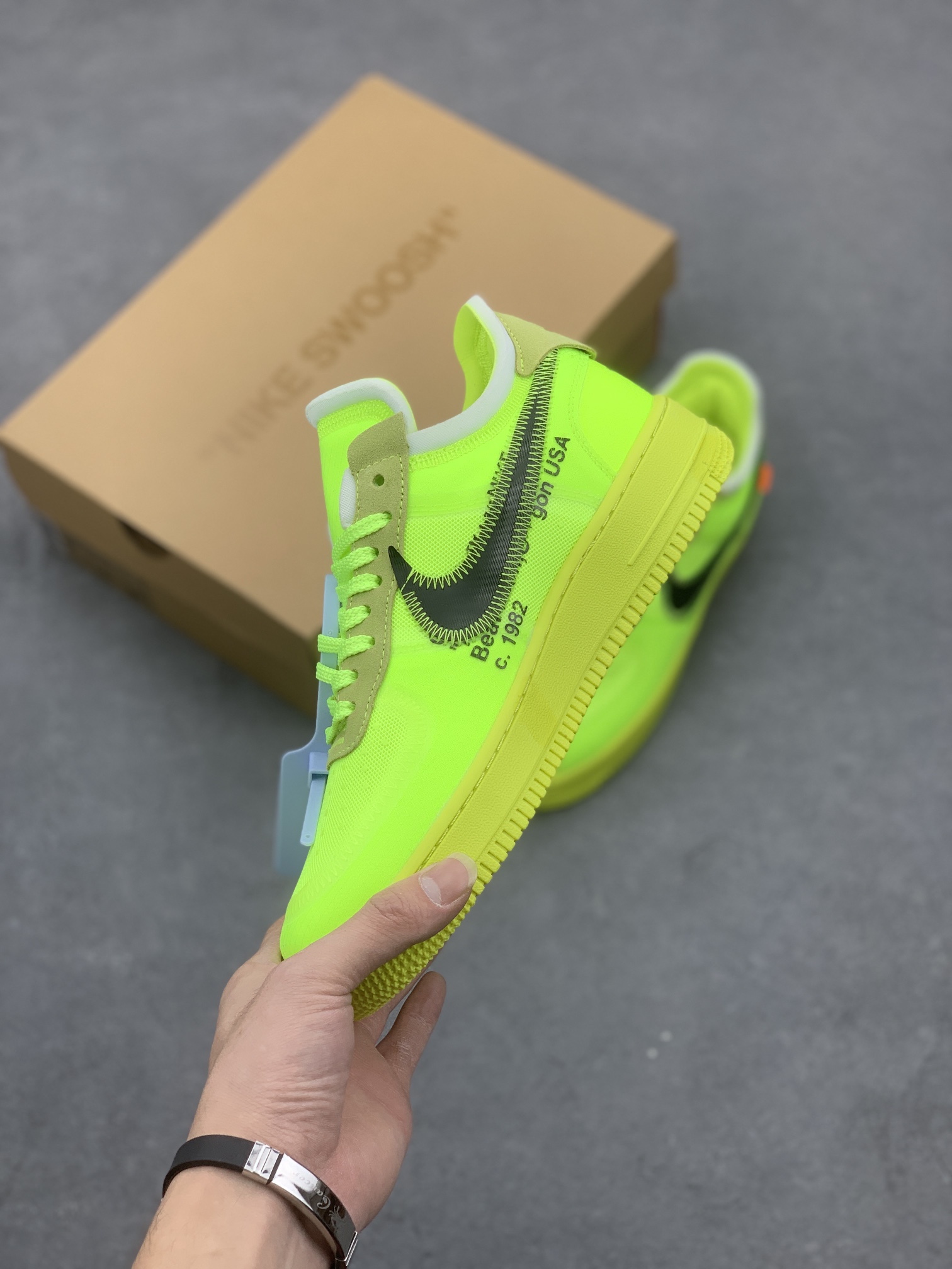 Off-White x Air Force 1 '07 Low 'Volt' AO4606-700 Sneakers 4 i1667768571 6059 2