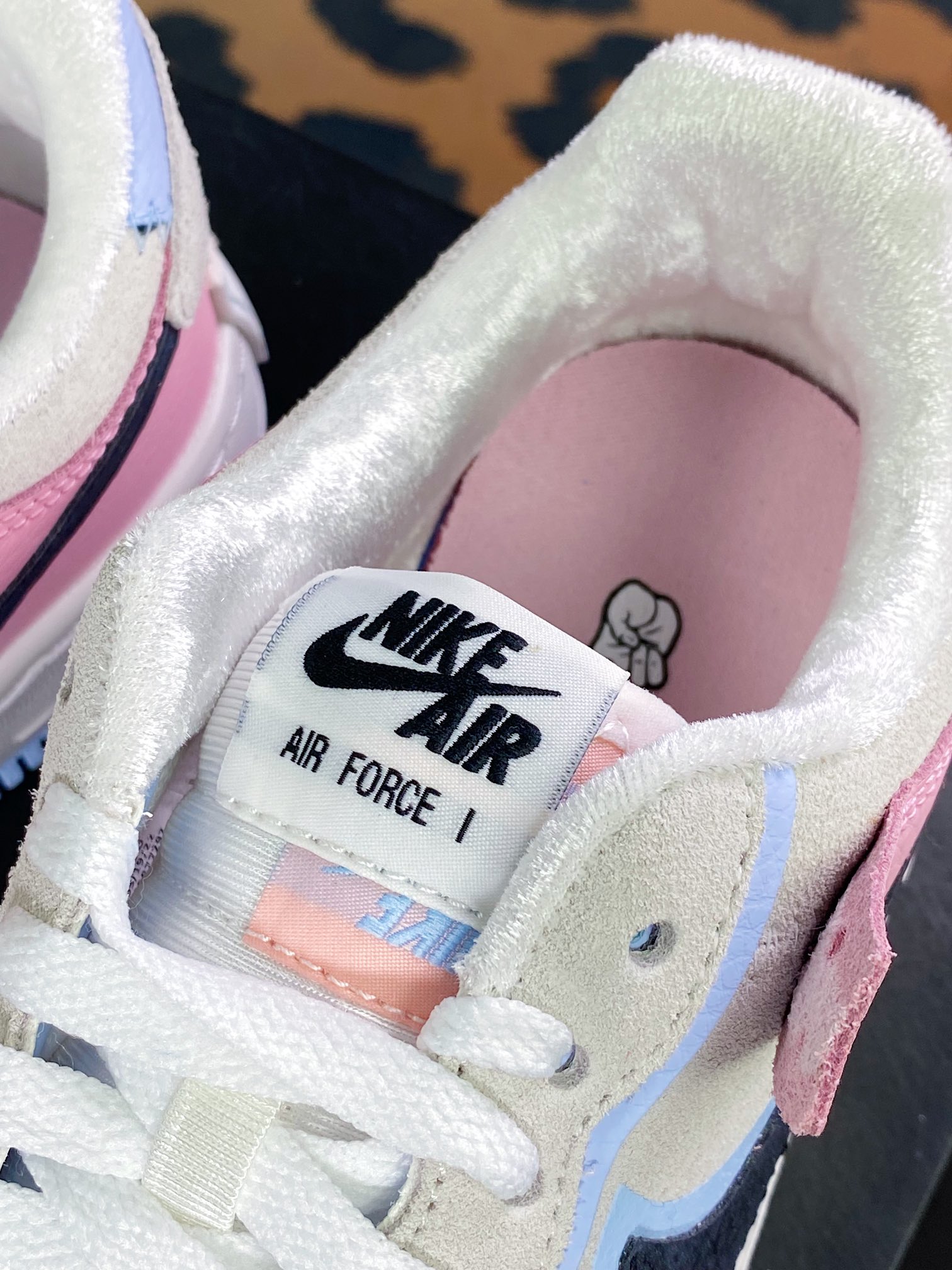 200 WMNS Air Force 1 Shadow”Grey/Blue/Pink”空军一号轻量增高低帮DX3358-100