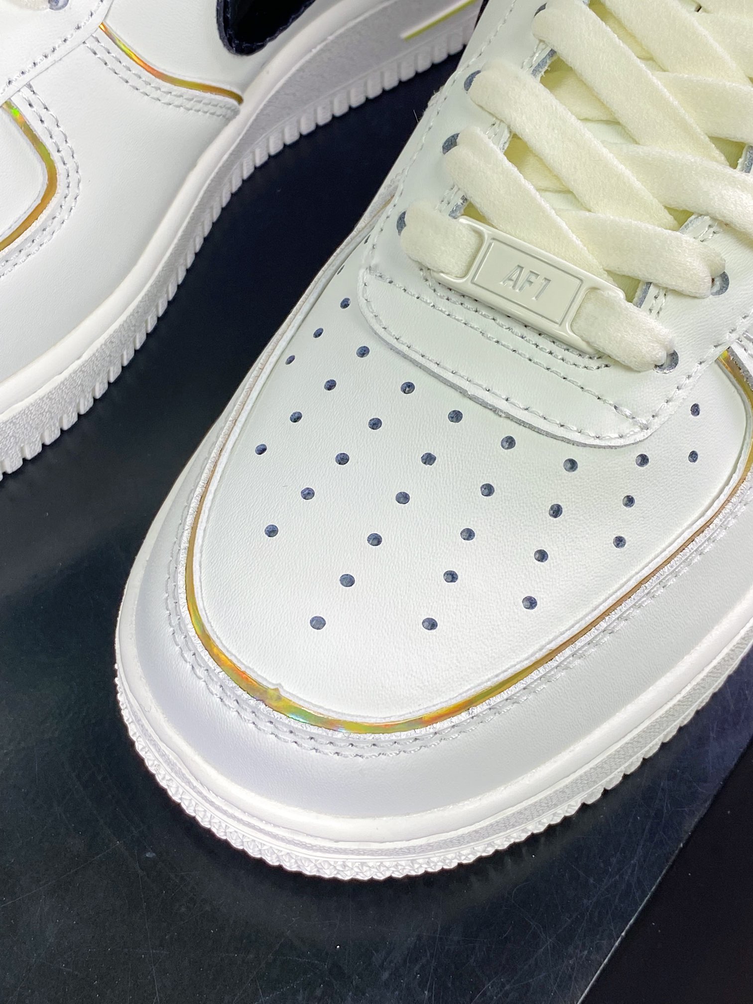 220  Air Force 1'07 Low”Milk White/Black/Colorful”空军一号经典低帮ZX9856-599