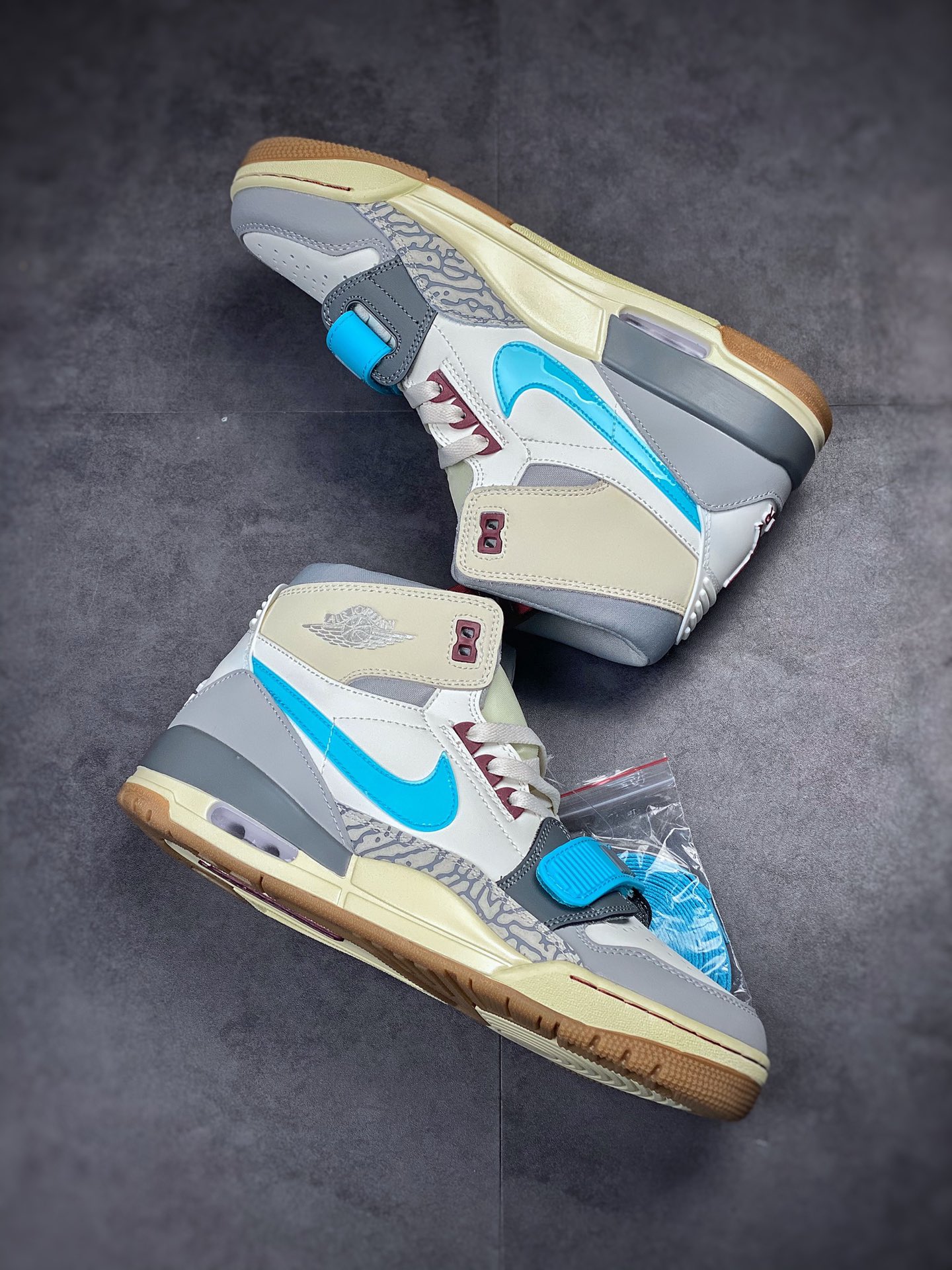 260 Air Jordan Legacy 312 高帮篮球鞋 白灰蓝FB1875-141