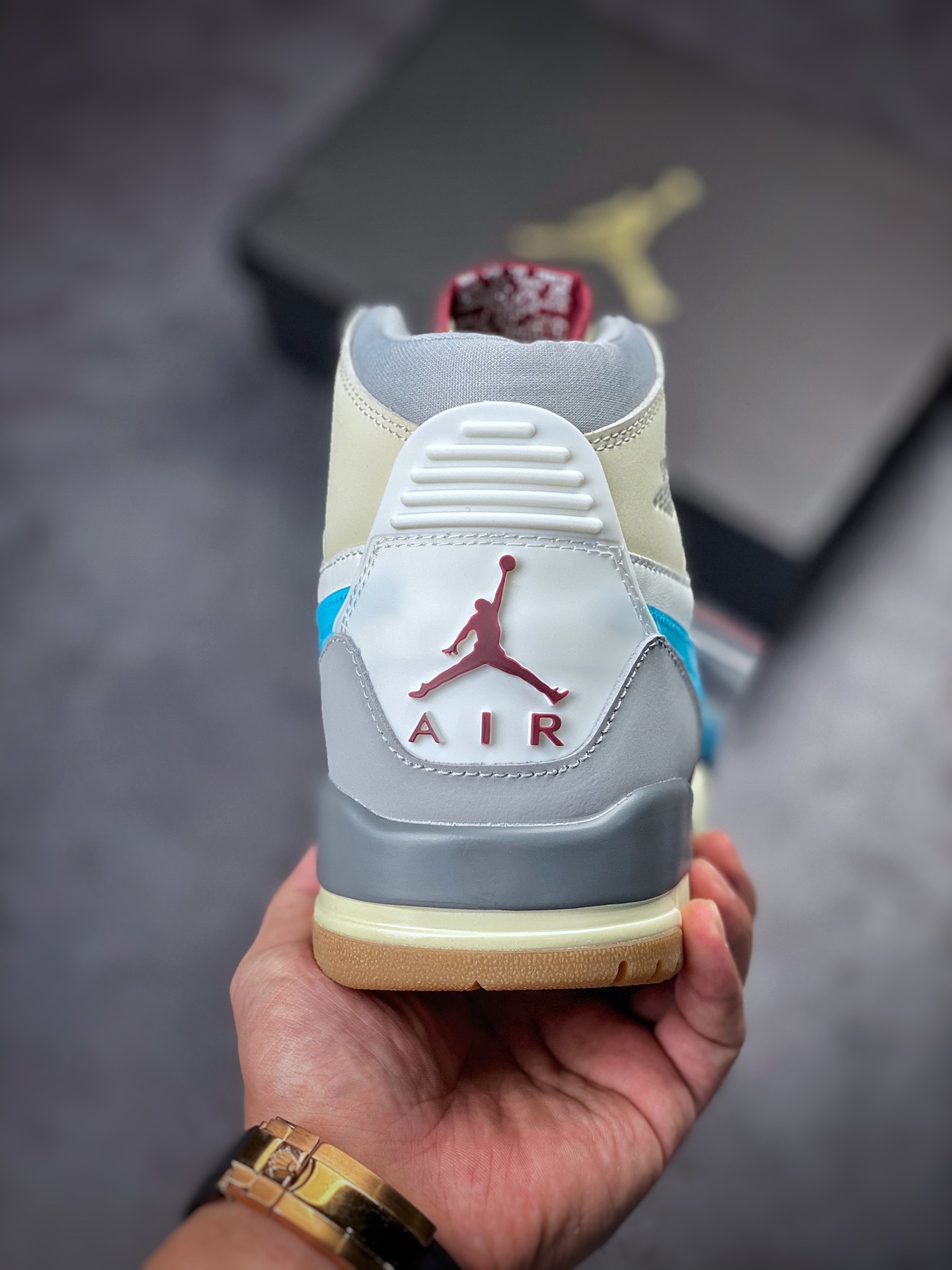 260 Air Jordan Legacy 312 高帮篮球鞋 白灰蓝FB1875-141