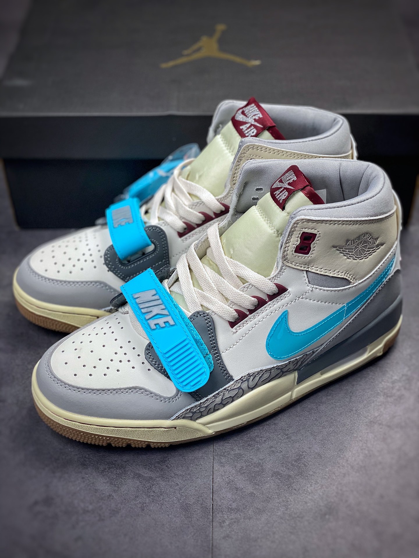 260 Air Jordan Legacy 312 高帮篮球鞋 白灰蓝FB1875-141