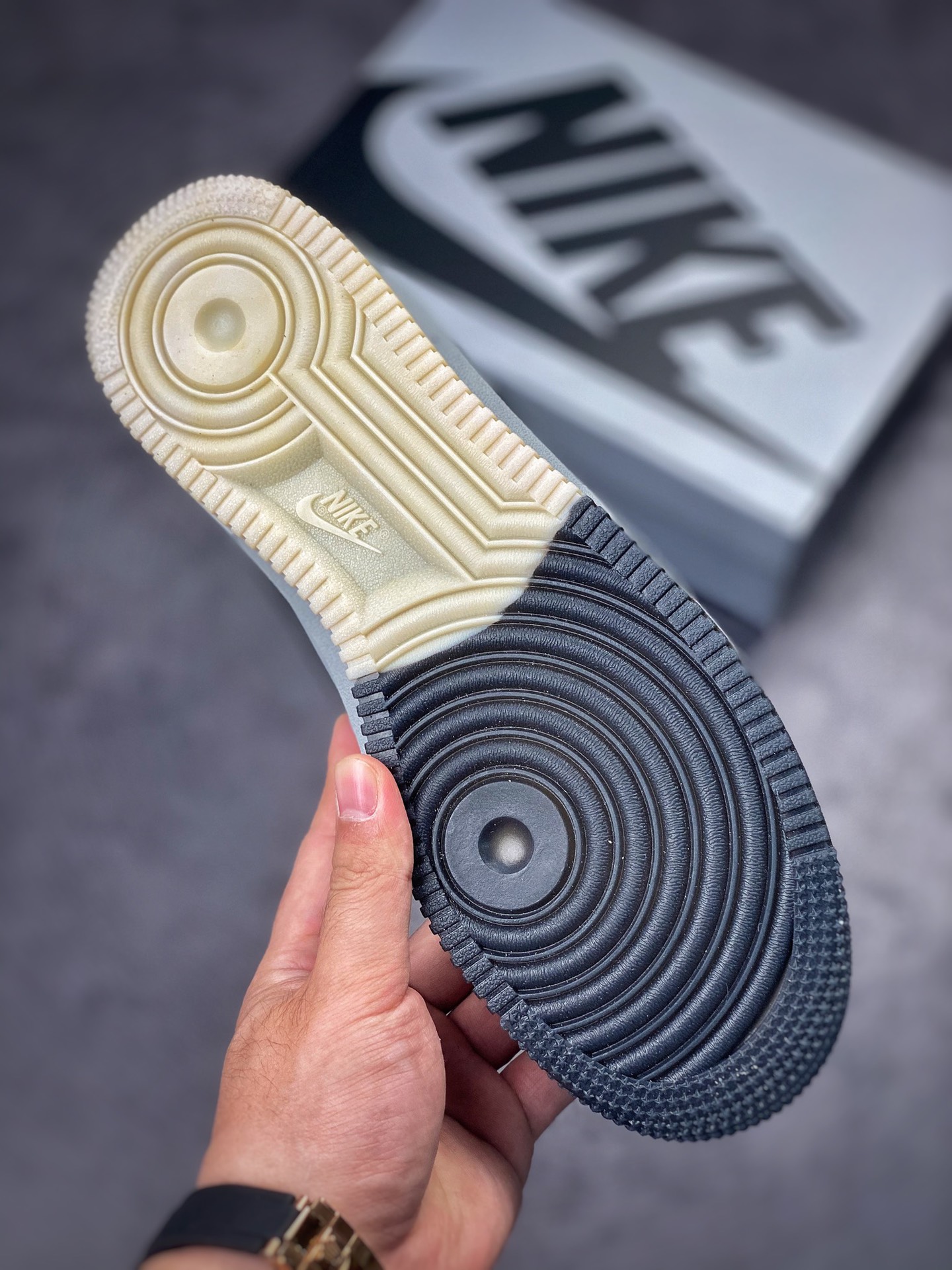 250 Nike Air Force 1 Low 07 “黑灰主场”布鲁克林篮网 HD6936-809