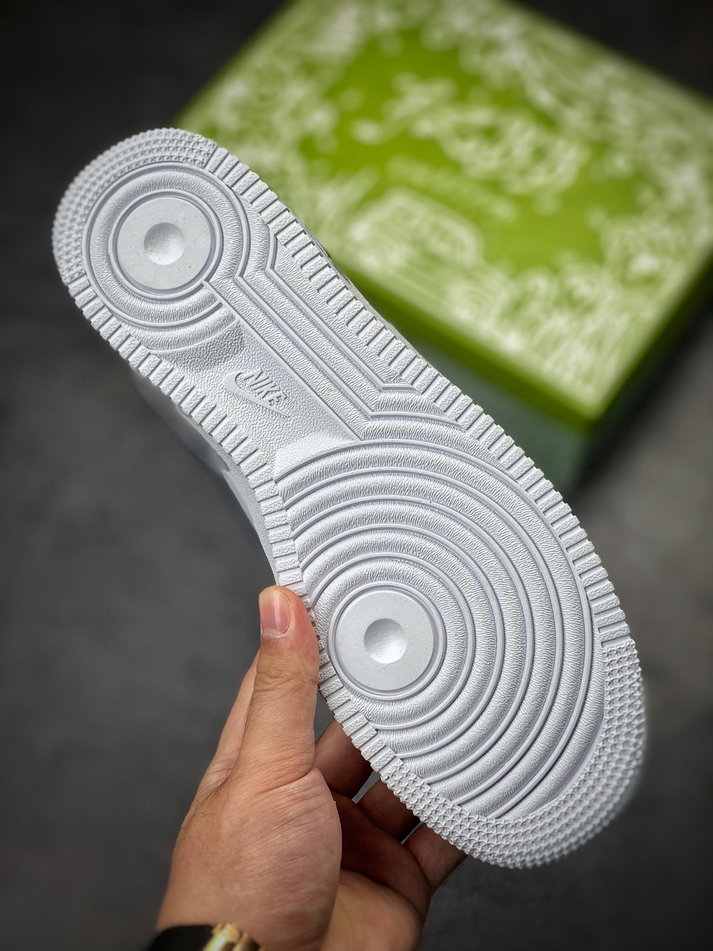 250 Nike Air Force 1 Low 07 黑白涂鸦绑带 CW2288-111