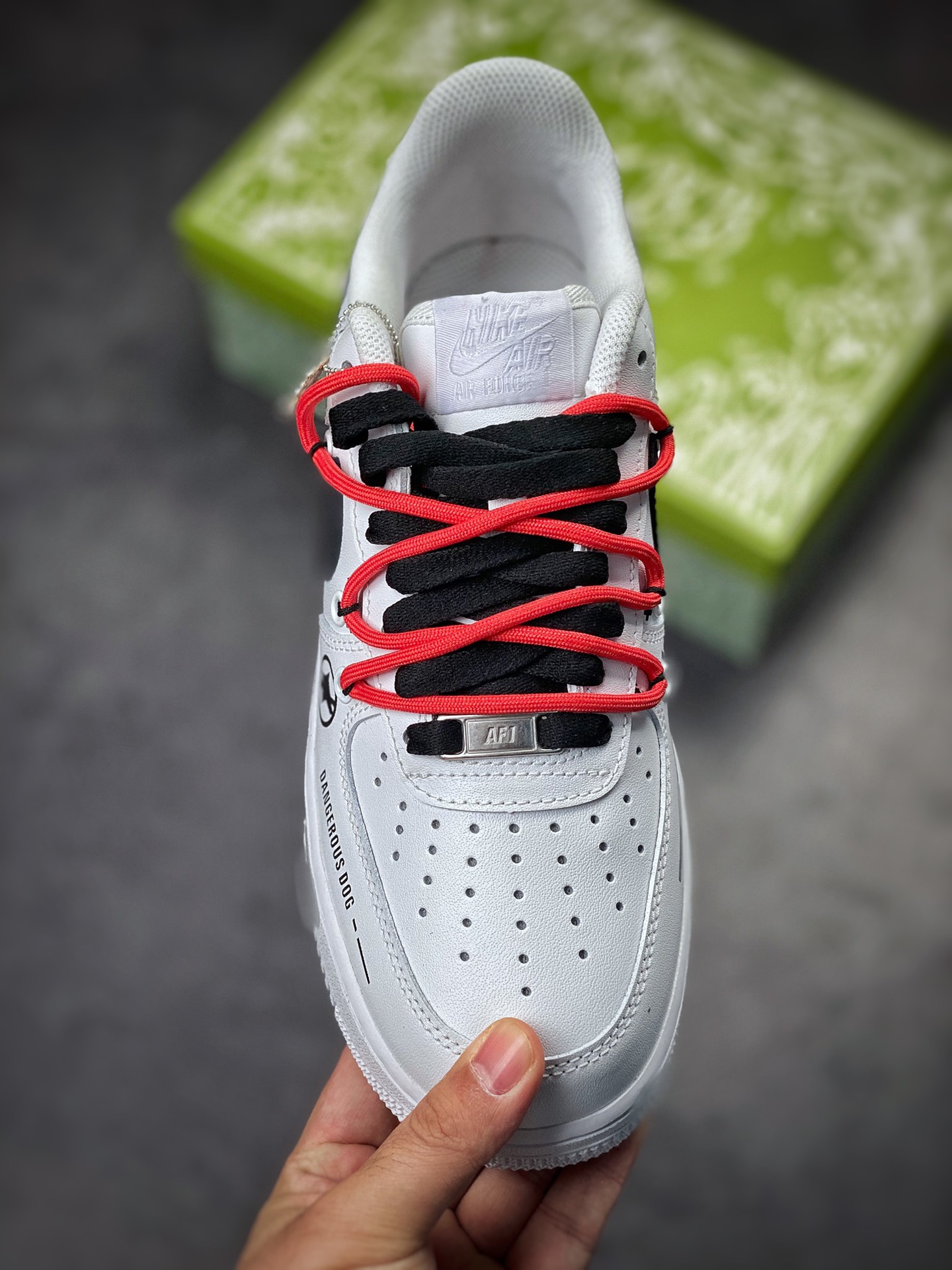 250 Nike Air Force 1 Low 07 黑白涂鸦绑带 CW2288-111