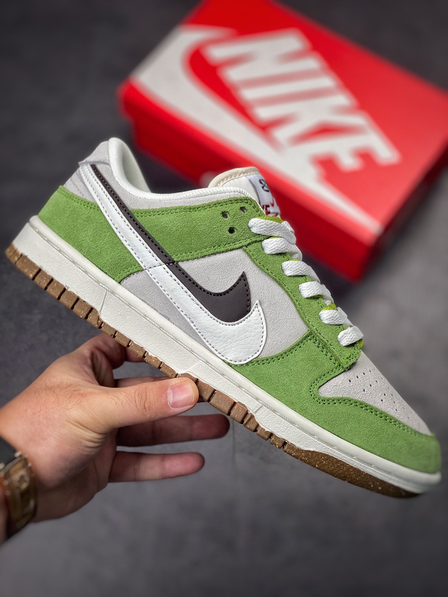 240 Nike SB Dunk Low 解构 牛油果奶昔DO9457-100