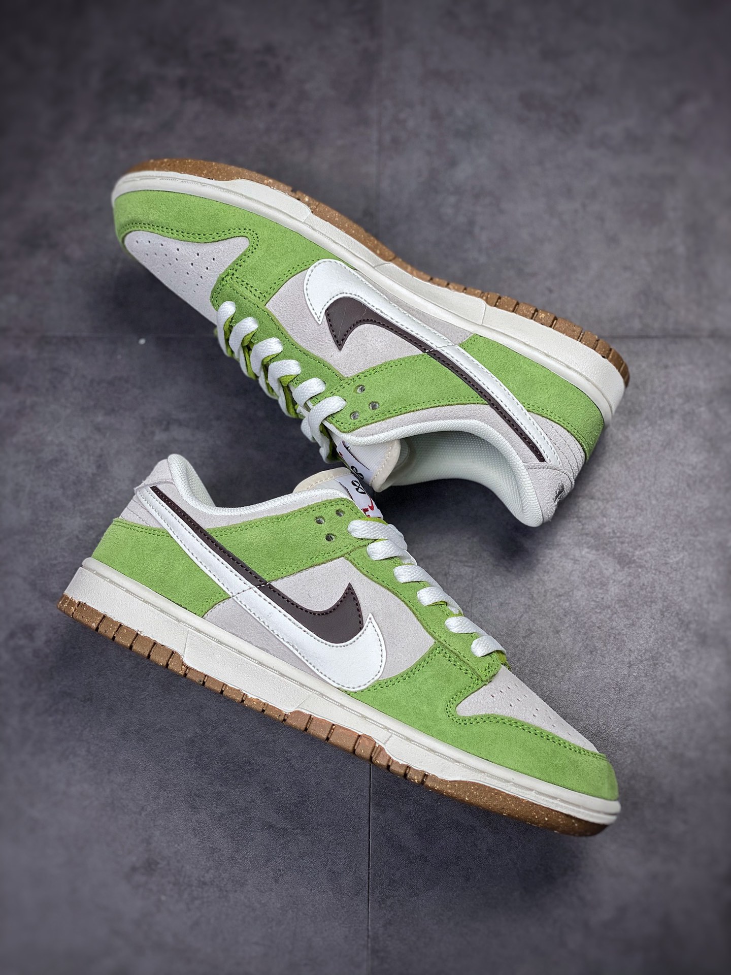 240 Nike SB Dunk Low 解构 牛油果奶昔DO9457-100