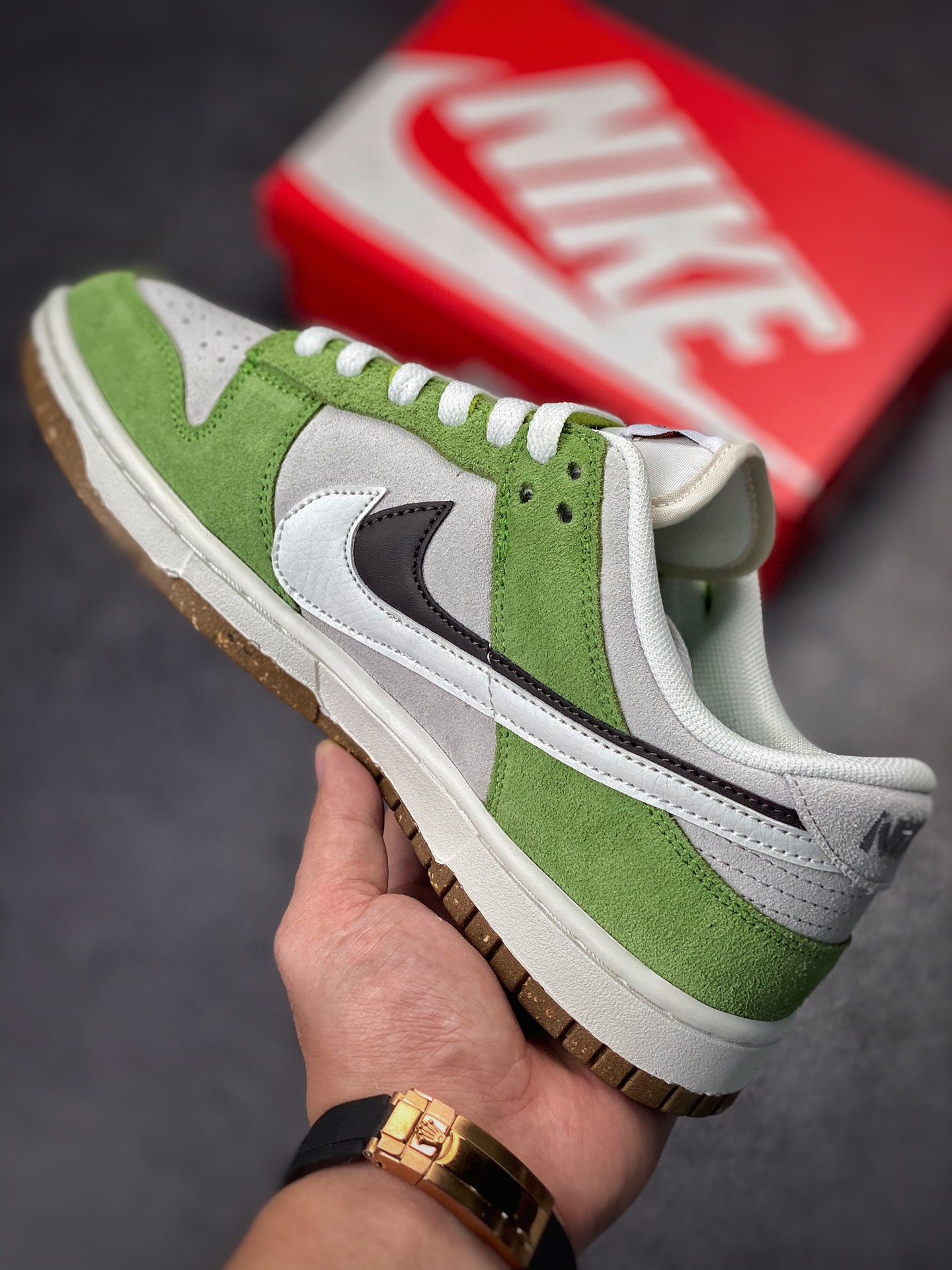 240 Nike SB Dunk Low 解构 牛油果奶昔DO9457-100