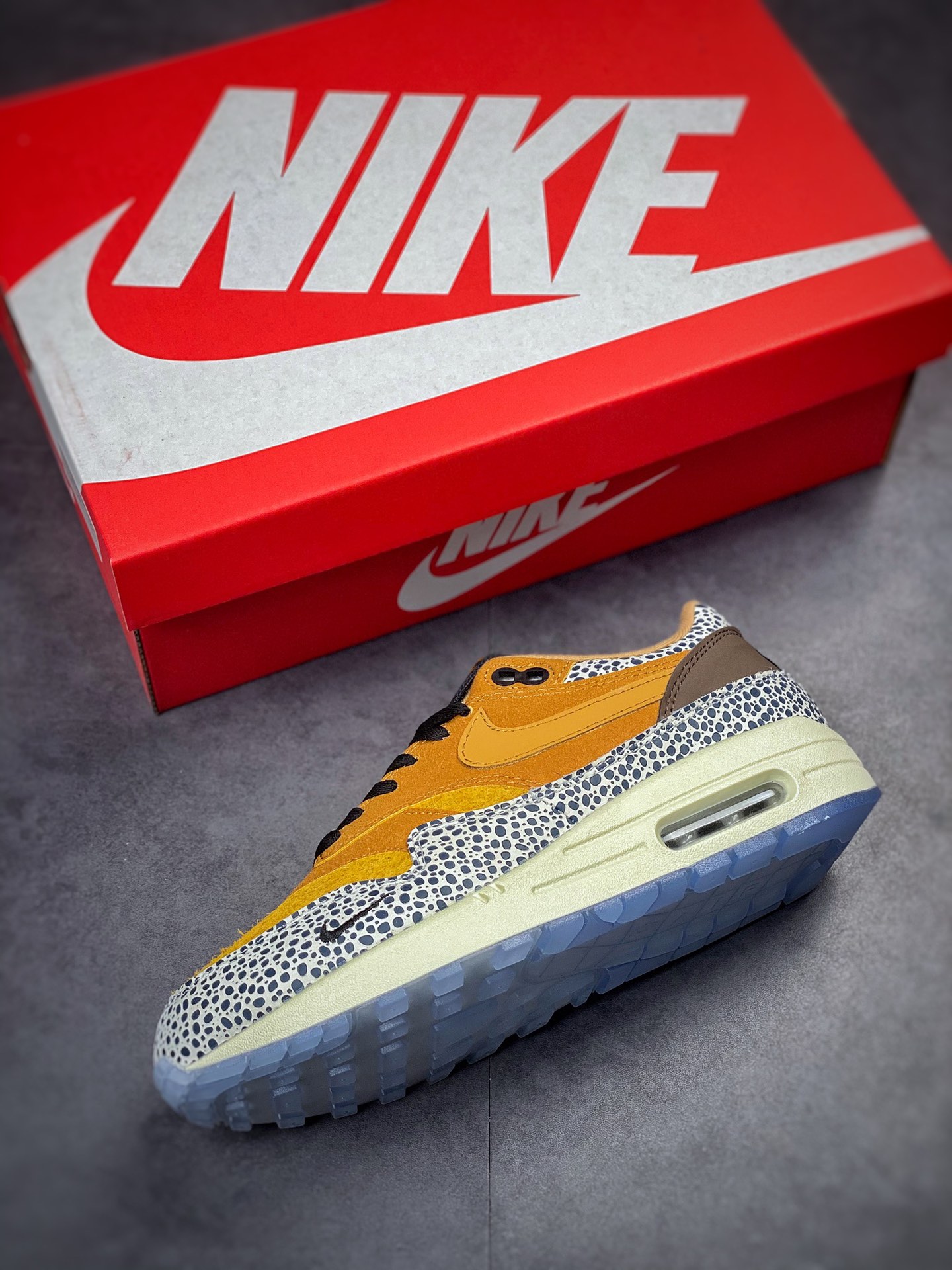 230 Nike Air Max 1 2022复刻灰黄石斑复古休闲跑步鞋 665873-200