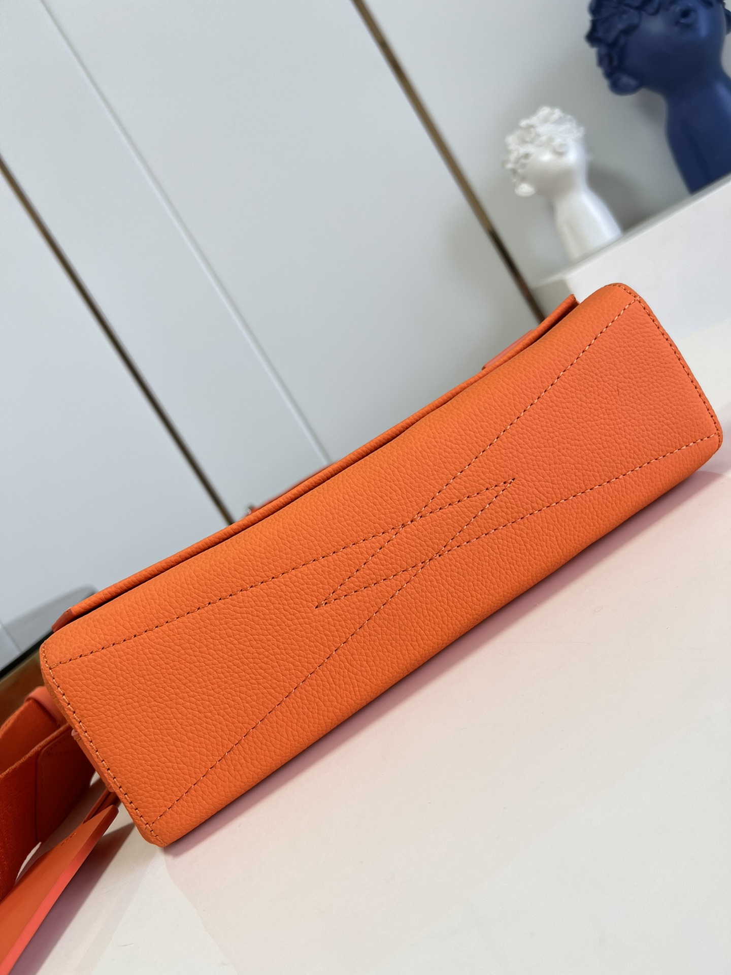 Louis Vuitton Luxury Handbag Collection 4