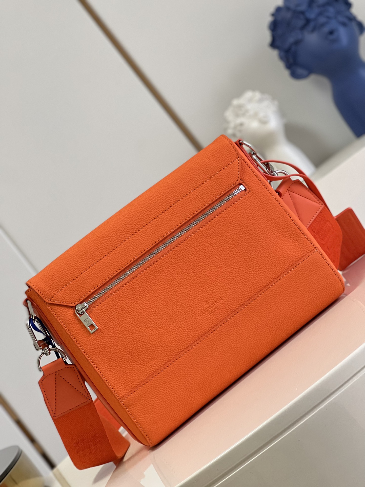 Louis Vuitton Luxury Handbag Collection 5