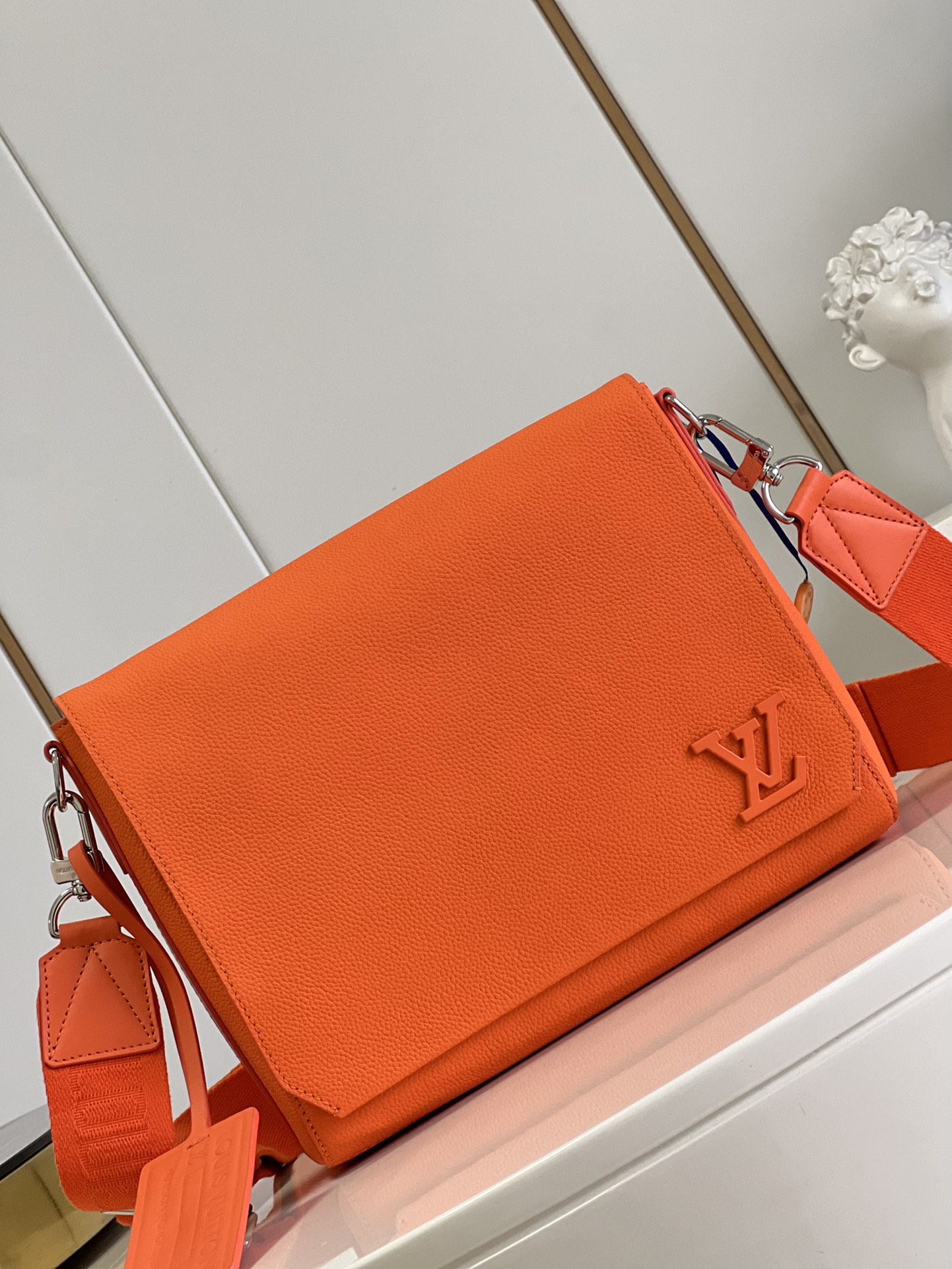 Louis Vuitton Luxury Handbag Collection 2