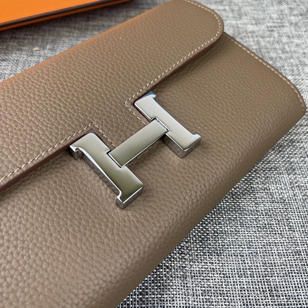 Hermes Constance P 爱马仕型号:539银扣togo皮 size:22*11cm 🇫🇷海外🇫🇷进口To Hermes Constance P 爱马仕型号:539银扣togo皮 size:22*11cm 🇫🇷海外🇫🇷进口To