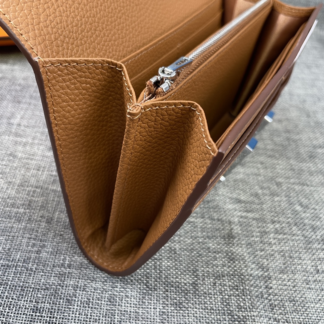 Hermes Constance P 爱马仕型号:539银扣togo皮 size:22*11cm 🇫🇷海外🇫🇷进口To Hermes Constance P 爱马仕型号:539银扣togo皮 size:22*11cm 🇫🇷海外🇫🇷进口To