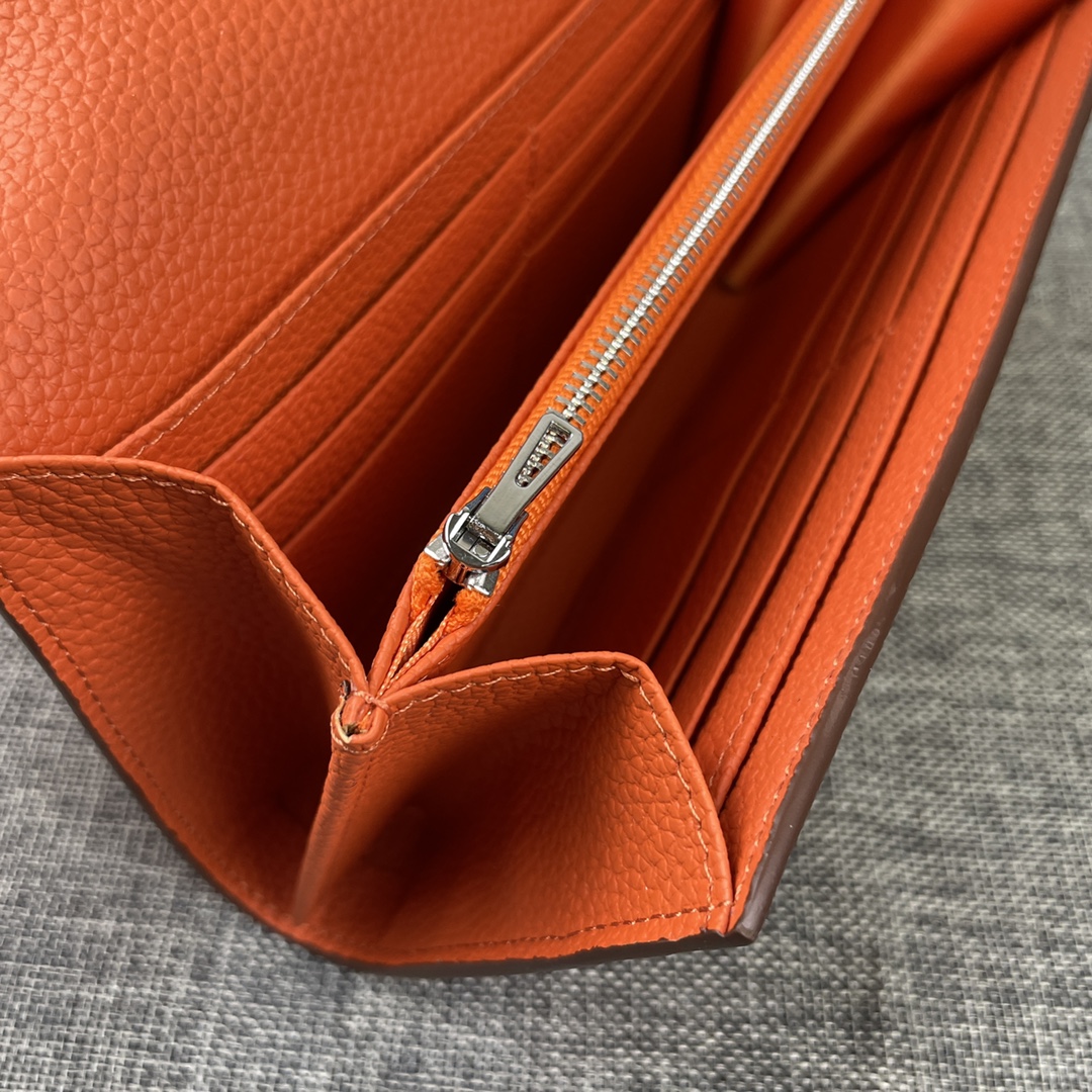 Hermes  Constance P 爱马仕型号:539银扣togo皮 size:22*11cm 🇫🇷海外🇫🇷进口To