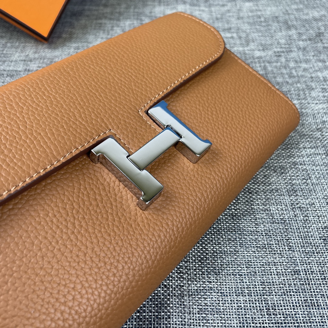 Hermes Constance P 爱马仕型号:9852银带togo皮 size:22*11cm 🇫🇷海外🇫🇷进口T Hermes Constance P 爱马仕型号:9852银带togo皮 size:22*11cm 🇫🇷海外🇫🇷进口T