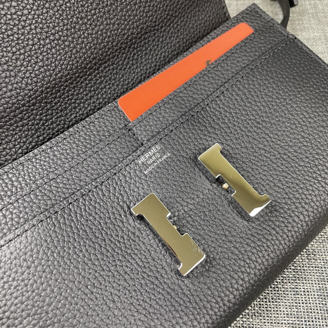 Hermes Constance P 爱马仕型号:9852银带togo皮 size:22*11cm 🇫🇷海外🇫🇷进口T Hermes Constance P 爱马仕型号:9852银带togo皮 size:22*11cm 🇫🇷海外🇫🇷进口T
