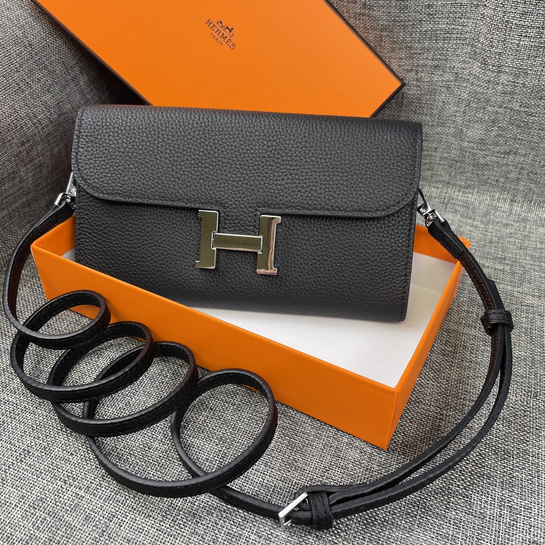 Hermes Constance P 爱马仕型号:9852银带togo皮 size:22*11cm 🇫🇷海外🇫🇷进口T Hermes Constance P 爱马仕型号:9852银带togo皮 size:22*11cm 🇫🇷海外🇫🇷进口T