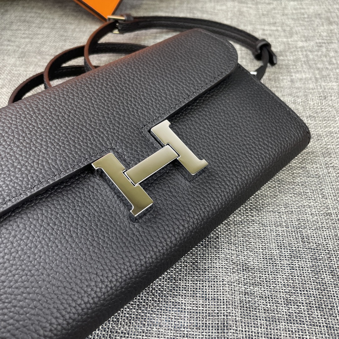 Hermes Constance P 爱马仕型号:9852银带togo皮 size:22*11cm 🇫🇷海外🇫🇷进口T Hermes Constance P 爱马仕型号:9852银带togo皮 size:22*11cm 🇫🇷海外🇫🇷进口T