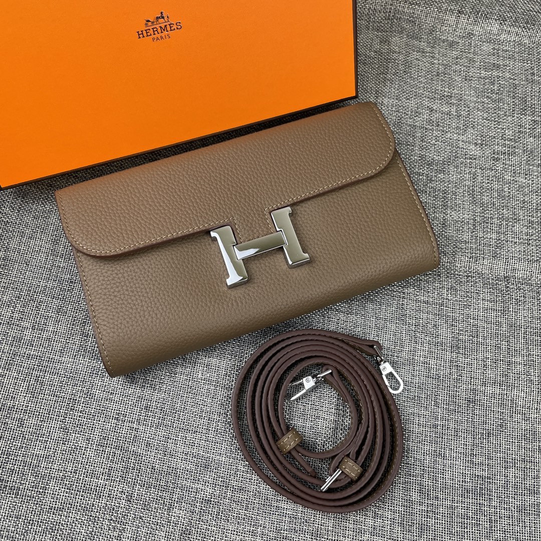 Hermes Constance P 爱马仕型号:9852银带togo皮 size:22*11cm 🇫🇷海外🇫🇷进口T Hermes Constance P 爱马仕型号:9852银带togo皮 size:22*11cm 🇫🇷海外🇫🇷进口T