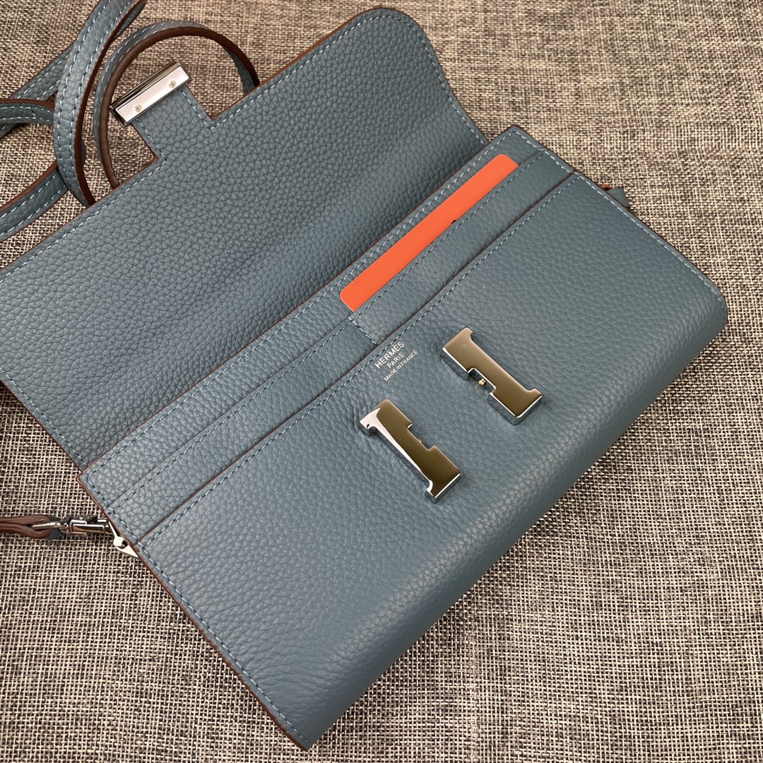 Hermes Constance P 爱马仕型号:9852银带togo皮 size:22*11cm 🇫🇷海外🇫🇷进口T Hermes Constance P 爱马仕型号:9852银带togo皮 size:22*11cm 🇫🇷海外🇫🇷进口T