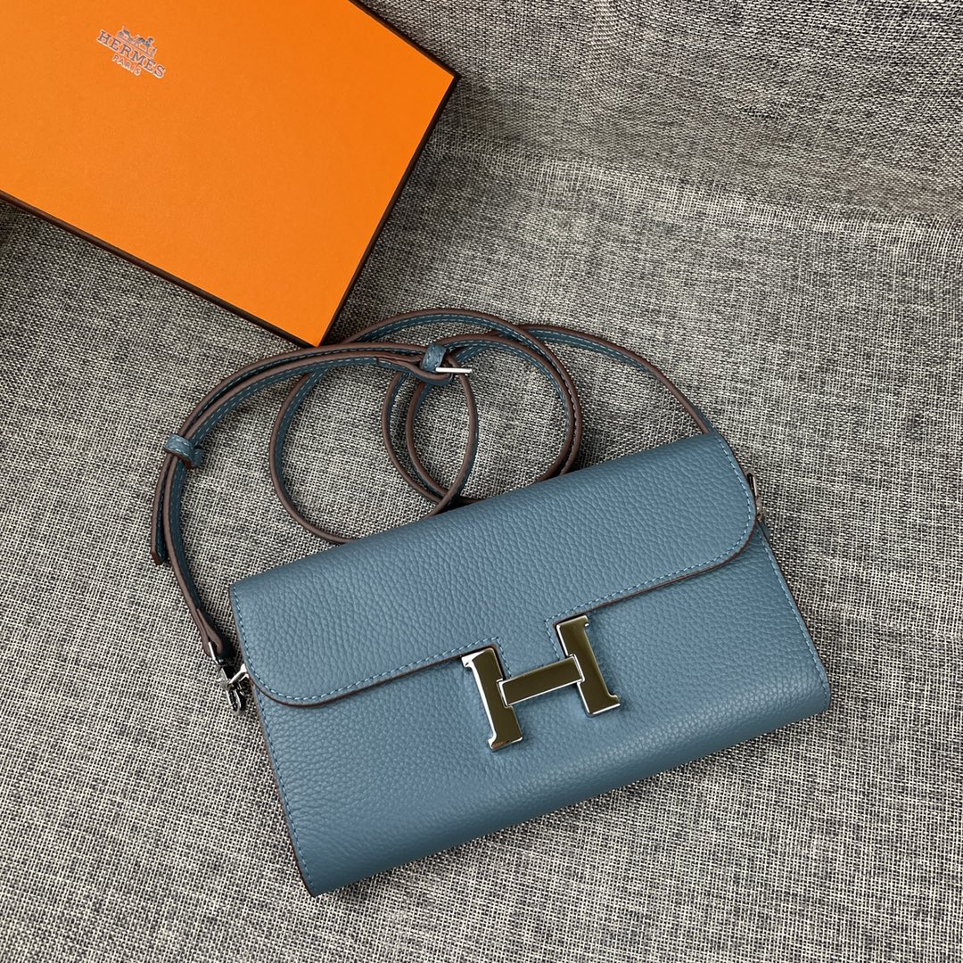 Hermes Constance P 爱马仕型号:9852银带togo皮 size:22*11cm 🇫🇷海外🇫🇷进口T Hermes Constance P 爱马仕型号:9852银带togo皮 size:22*11cm 🇫🇷海外🇫🇷进口T