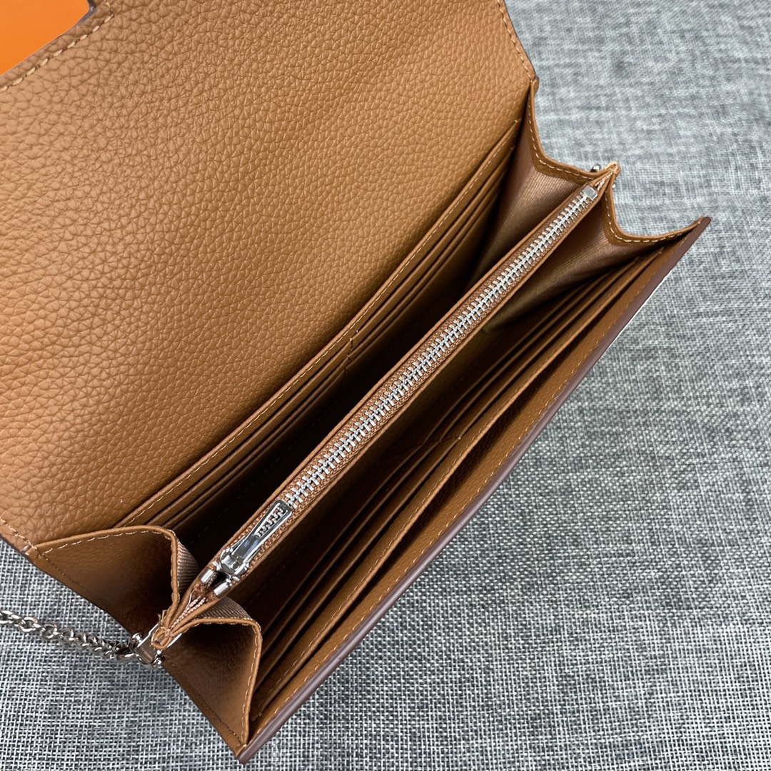 Hermes Constance P 爱马仕型号:9852togo皮银链 size:22*11cm 🇫🇷海外🇫🇷进口T Hermes Constance P 爱马仕型号:9852togo皮银链 size:22*11cm 🇫🇷海外🇫🇷进口T