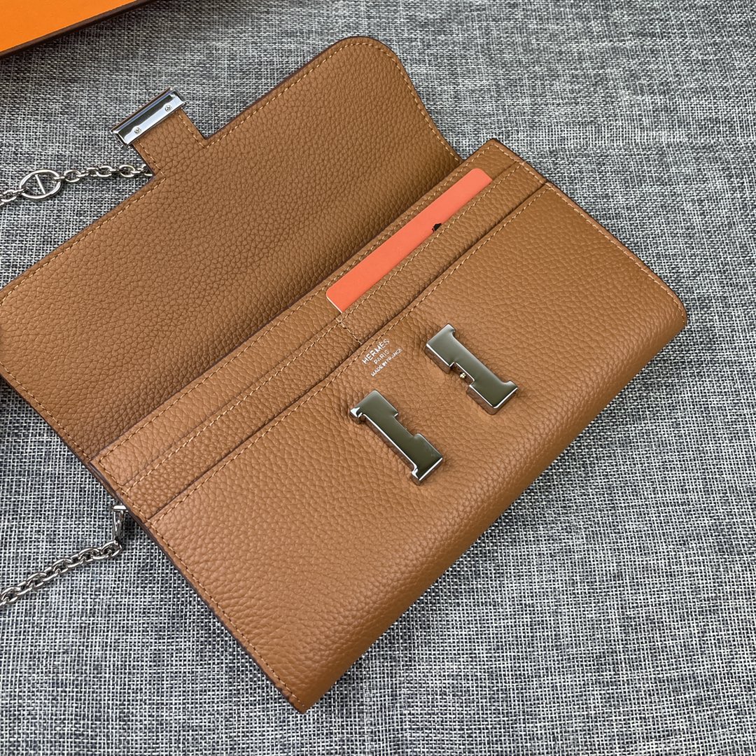 Hermes Constance P 爱马仕型号:9852togo皮银链 size:22*11cm 🇫🇷海外🇫🇷进口T Hermes Constance P 爱马仕型号:9852togo皮银链 size:22*11cm 🇫🇷海外🇫🇷进口T