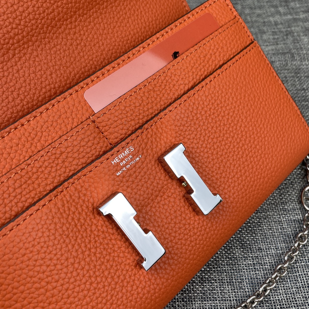 Hermes Constance P 爱马仕型号:9852togo皮银链 size:22*11cm 🇫🇷海外🇫🇷进口T Hermes Constance P 爱马仕型号:9852togo皮银链 size:22*11cm 🇫🇷海外🇫🇷进口T