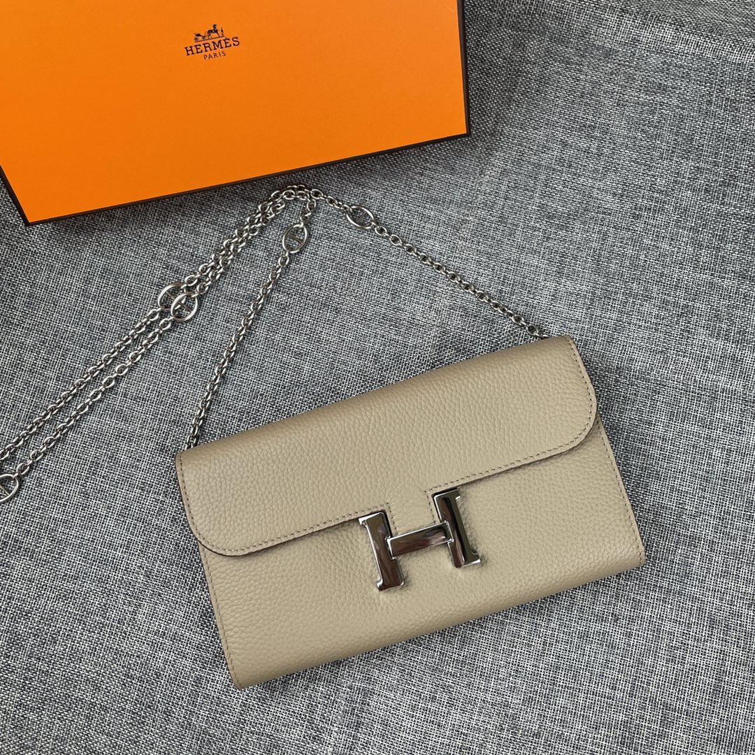 Hermes Constance P 爱马仕型号:9852togo皮银链 size:22*11cm 🇫🇷海外🇫🇷进口T Hermes Constance P 爱马仕型号:9852togo皮银链 size:22*11cm 🇫🇷海外🇫🇷进口T