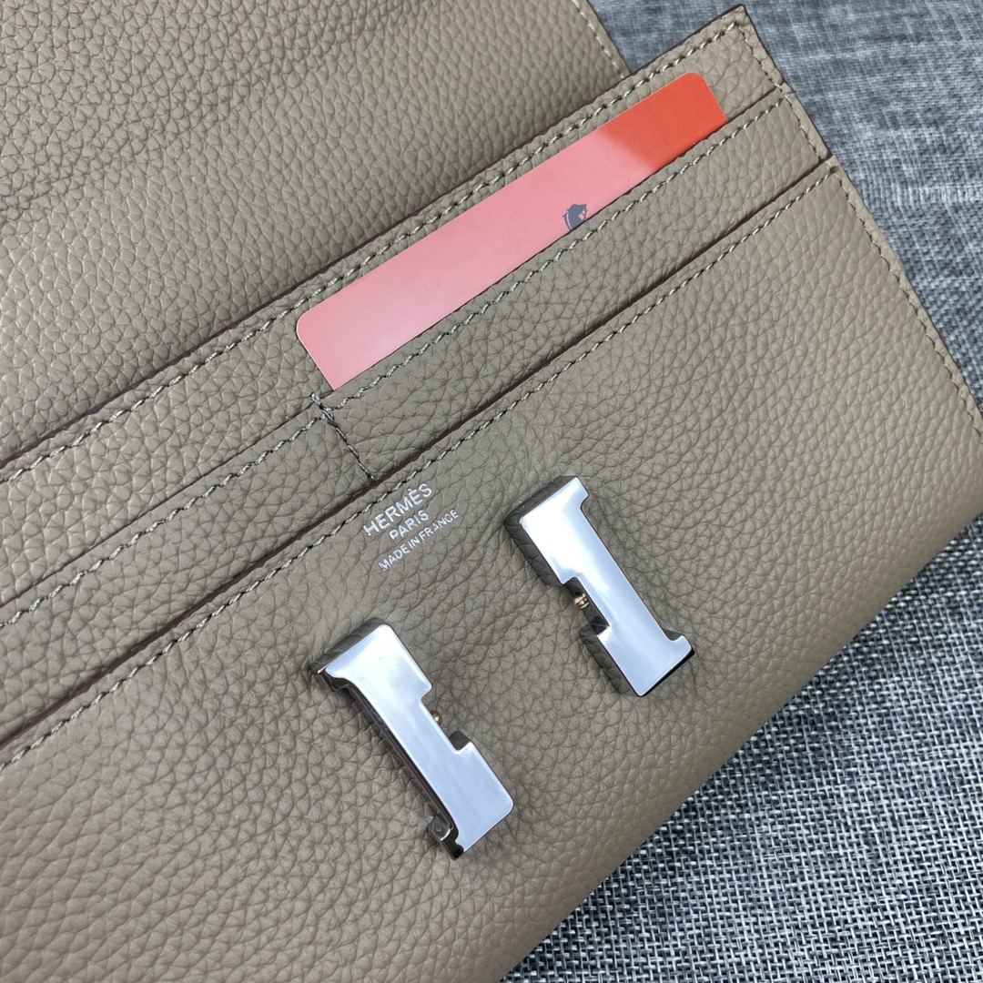 Hermes Constance P 爱马仕型号:9852togo皮银链 size:22*11cm 🇫🇷海外🇫🇷进口T Hermes Constance P 爱马仕型号:9852togo皮银链 size:22*11cm 🇫🇷海外🇫🇷进口T